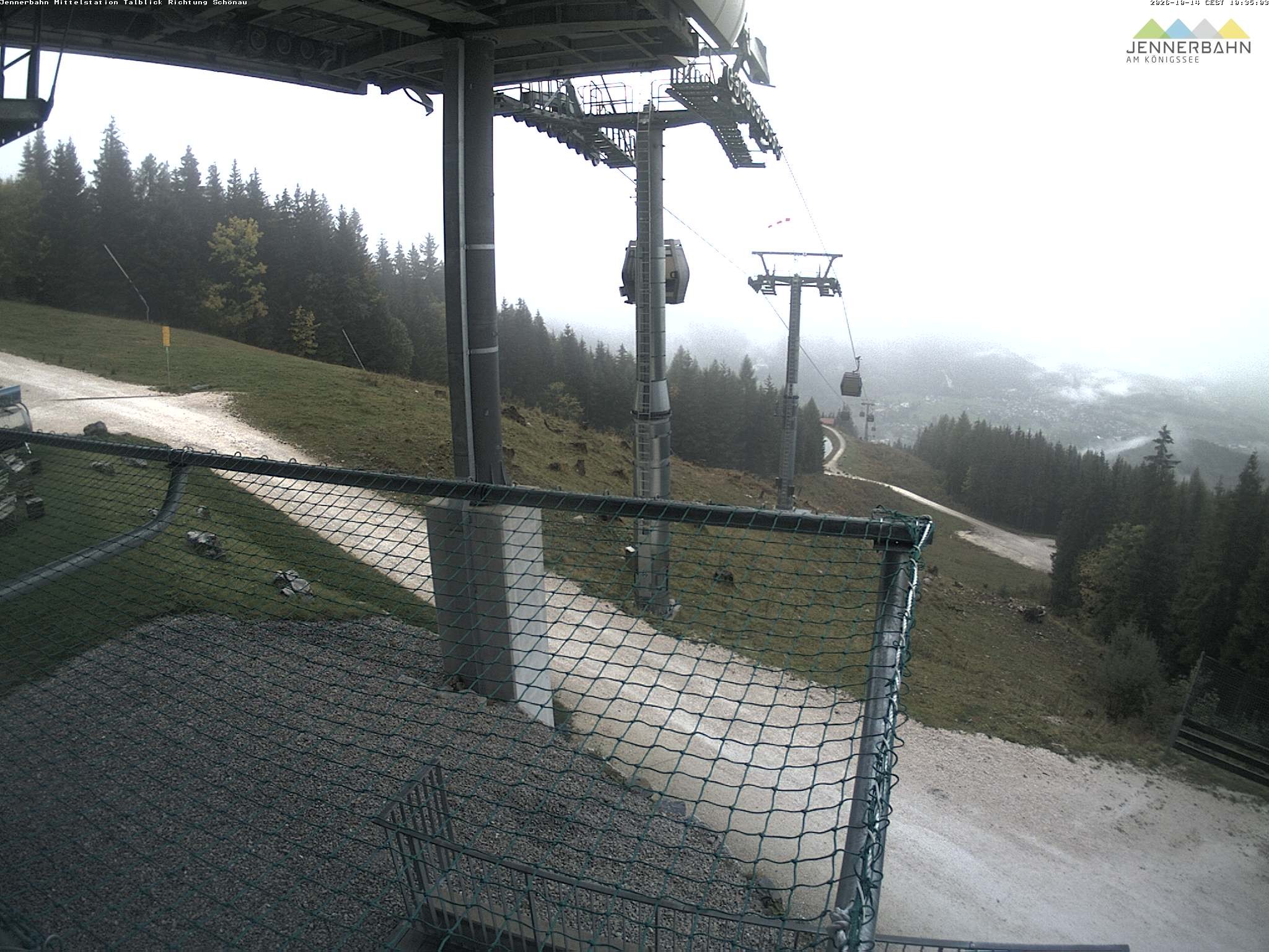 Archiv Foto Webcam Blick von der Mittelstation der Jennerbahn