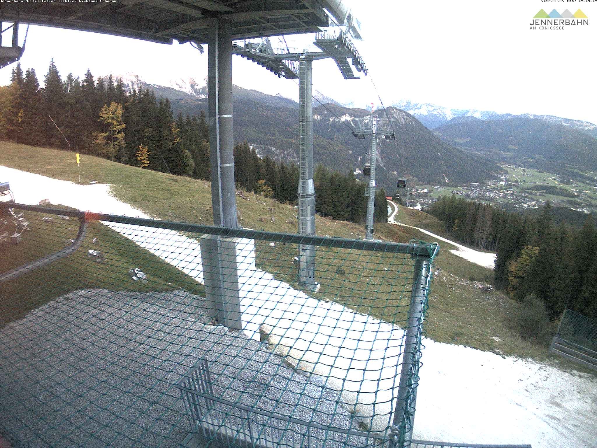 Archiv Foto Webcam Blick von der Mittelstation der Jennerbahn