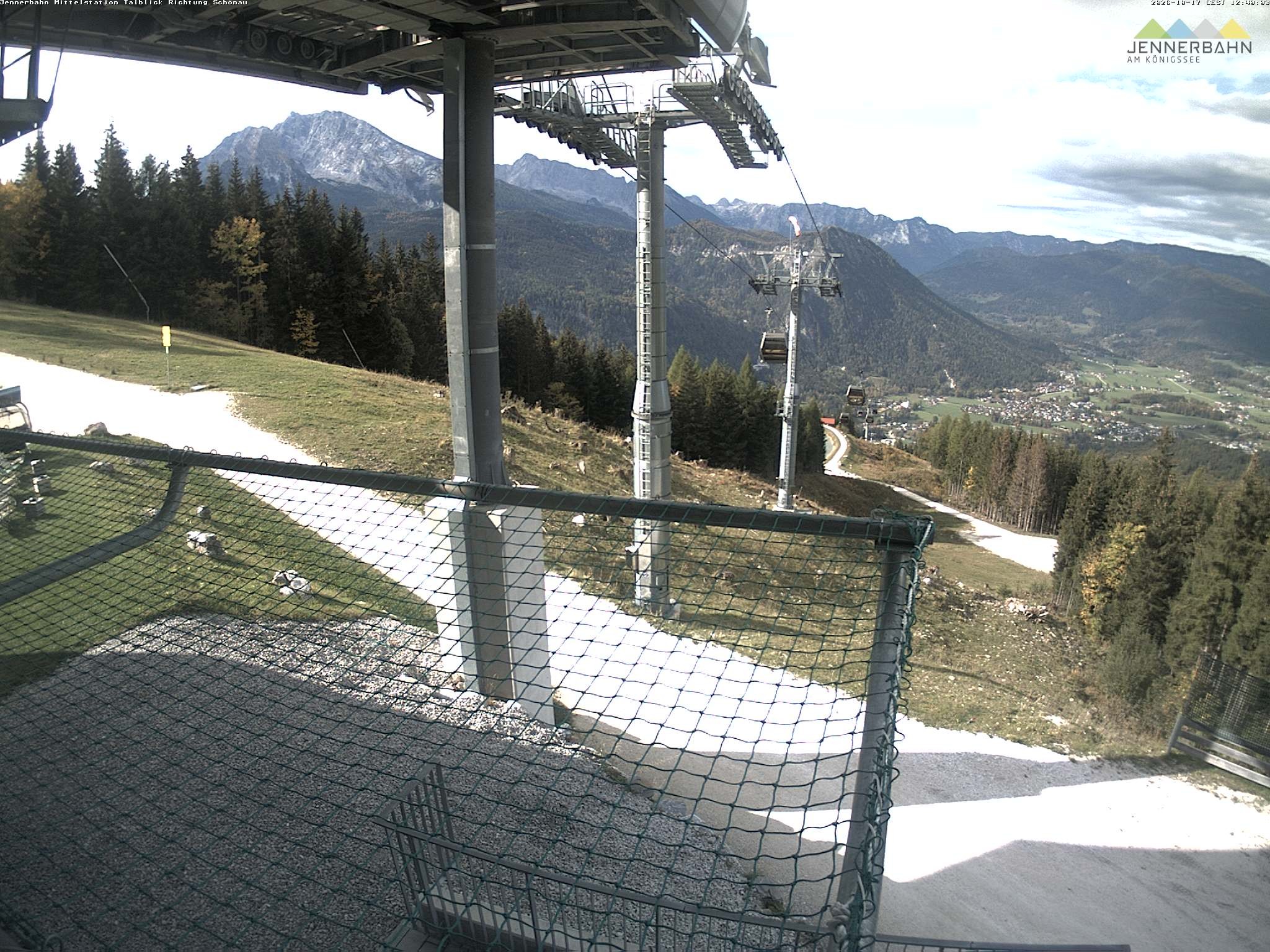 Archiv Foto Webcam Blick von der Mittelstation der Jennerbahn