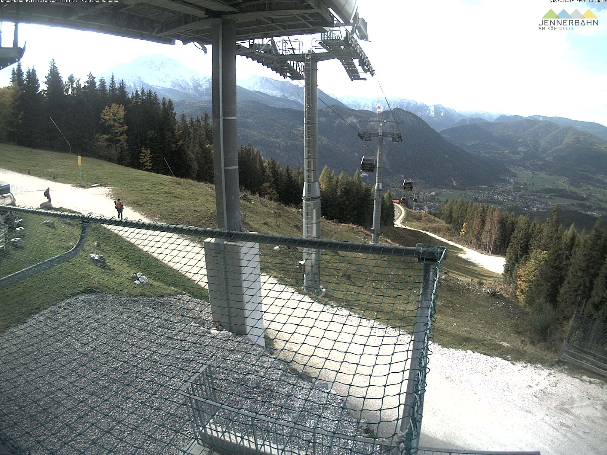 Archiv Foto Webcam Blick von der Mittelstation der Jennerbahn