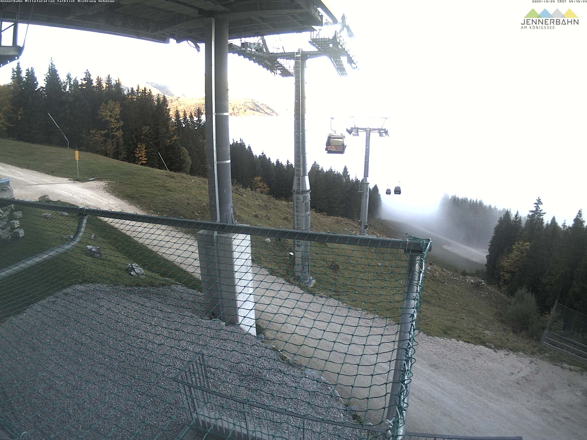 Archiv Foto Webcam Blick von der Mittelstation der Jennerbahn