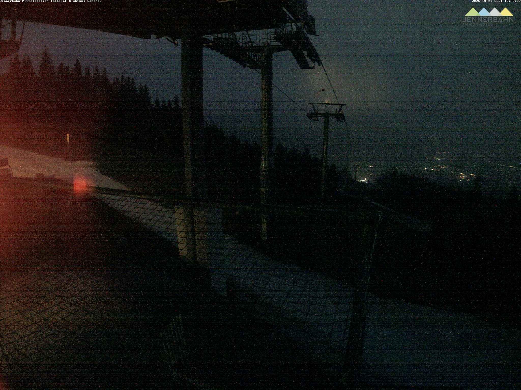 Archiv Foto Webcam Blick von der Mittelstation der Jennerbahn