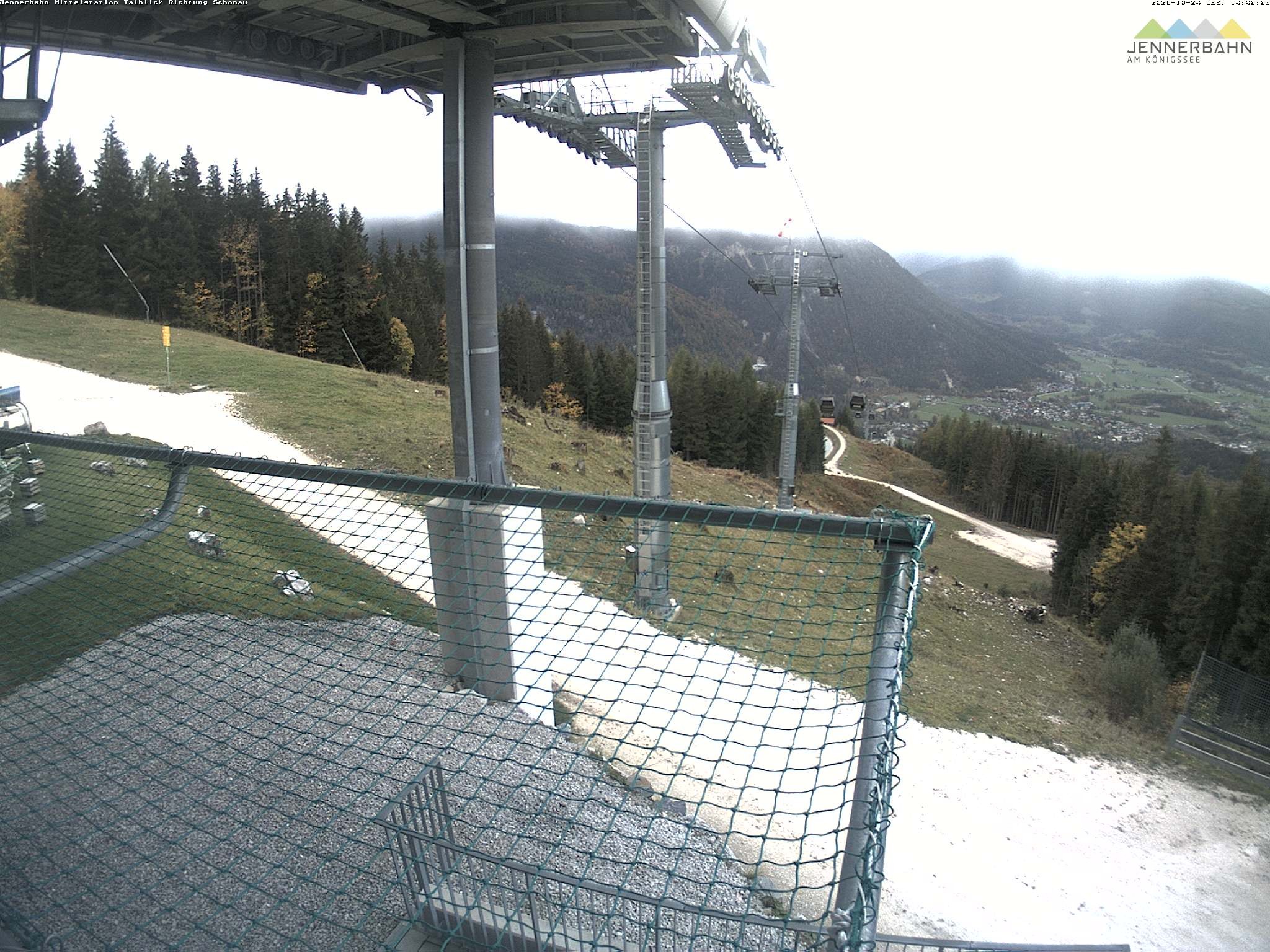 Archived image Webcam View from Midway Station