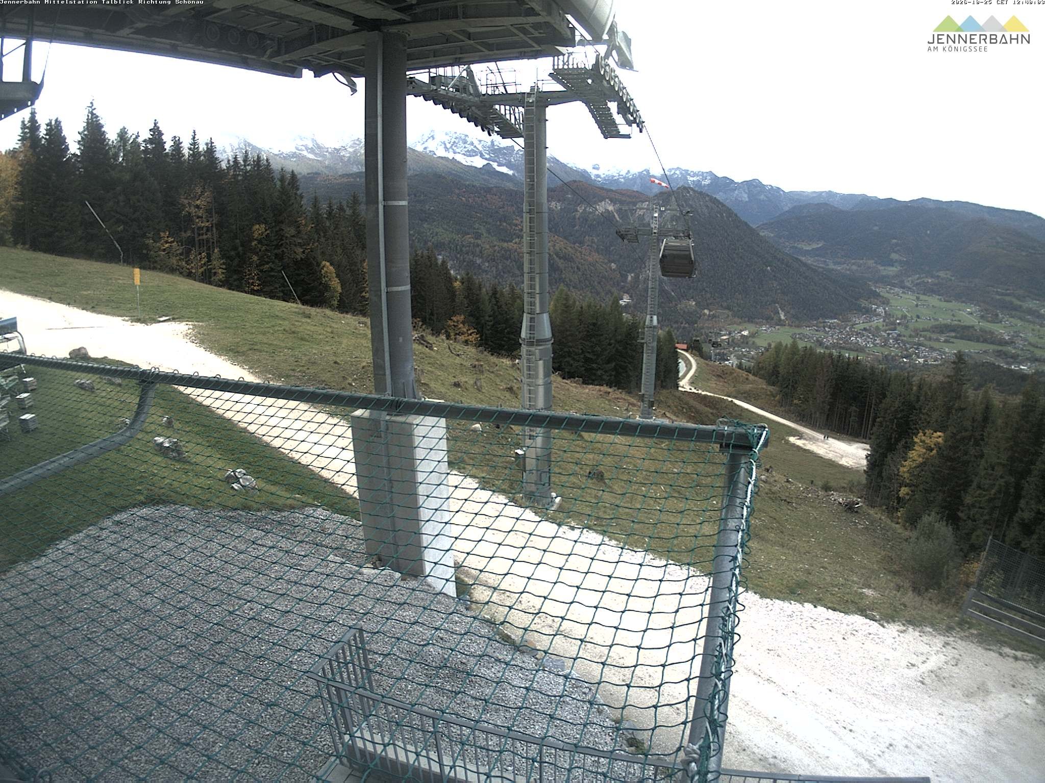 Archiv Foto Webcam Blick von der Mittelstation der Jennerbahn