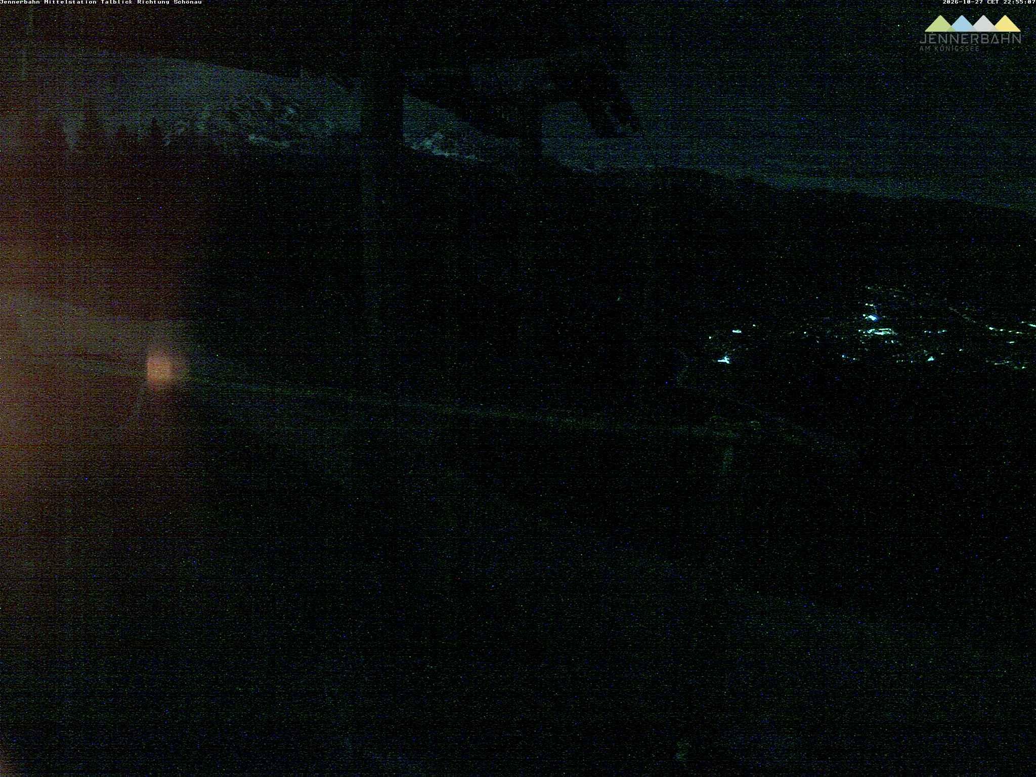 Archived image Webcam View from Midway Station