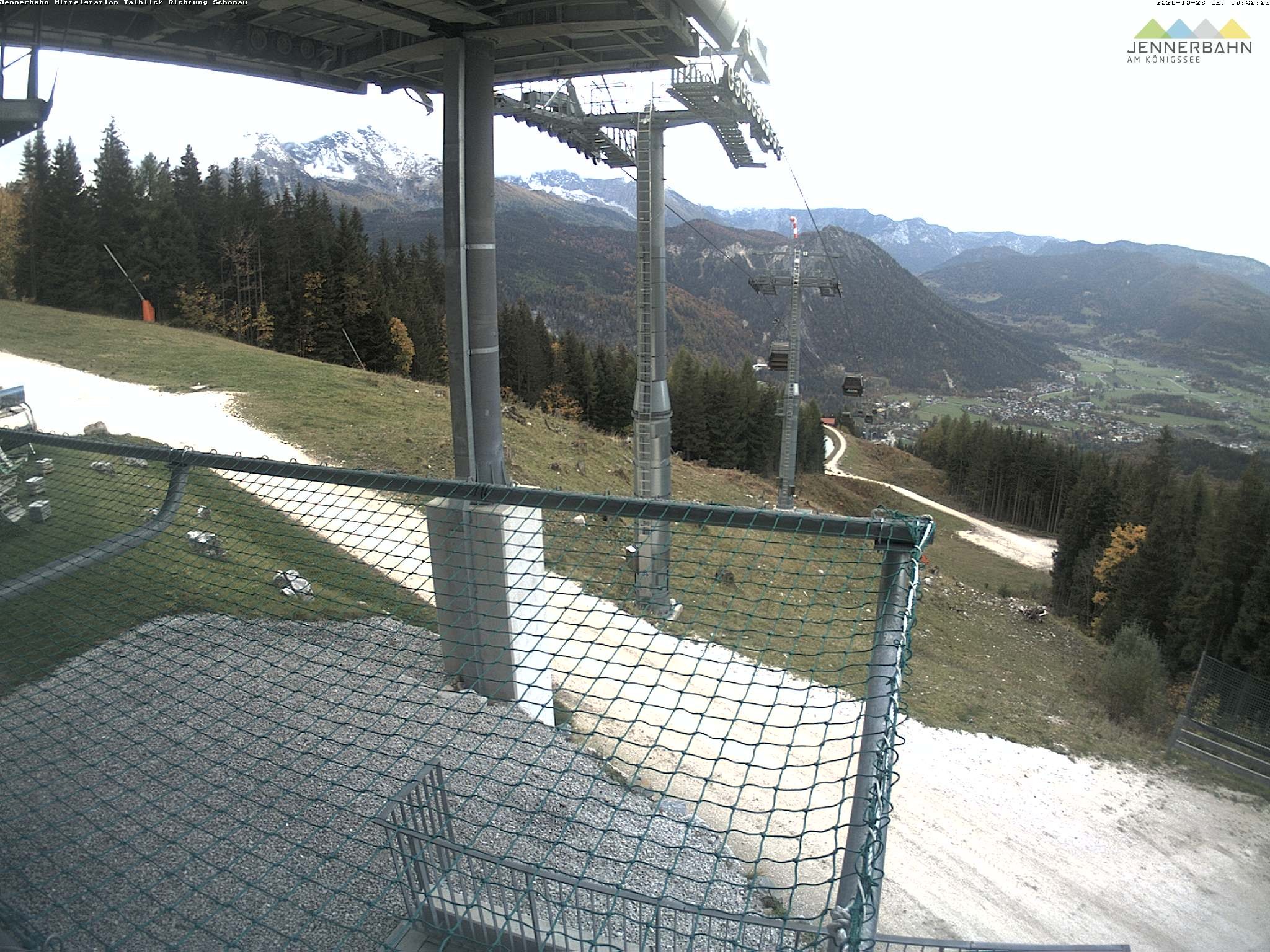 Archived image Webcam View from Midway Station