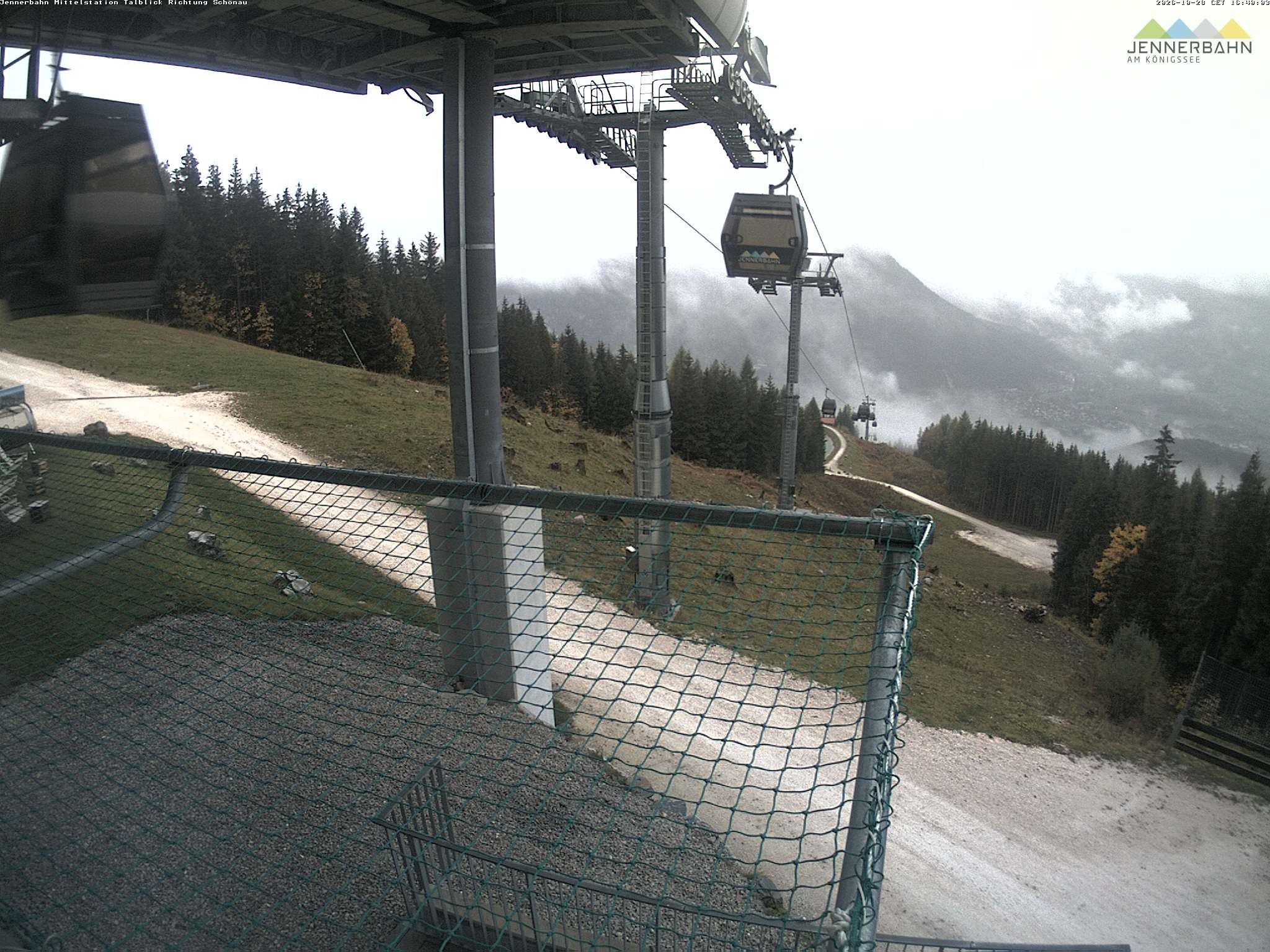 Archived image Webcam View from Midway Station