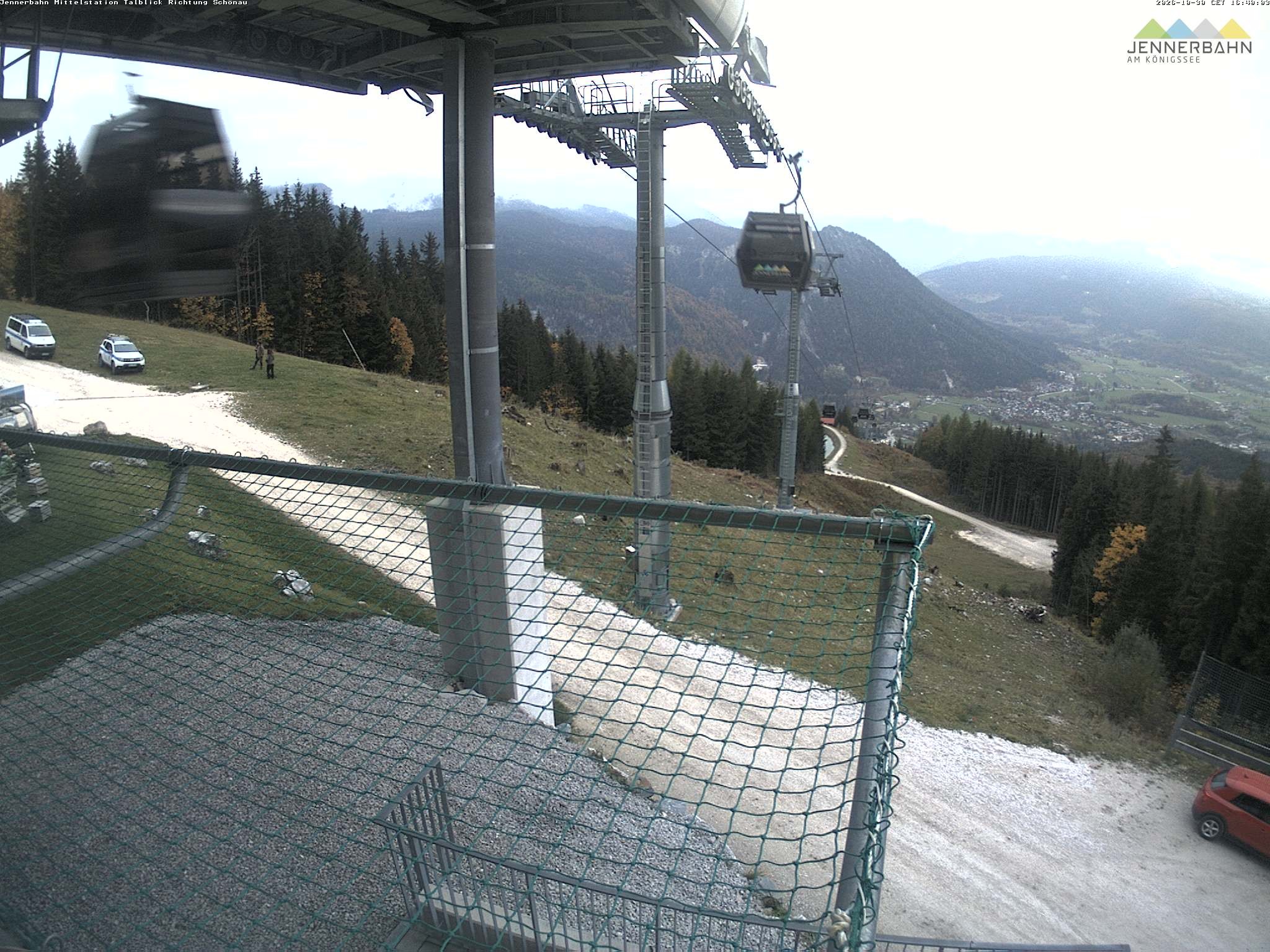 Archiv Foto Webcam Blick von der Mittelstation der Jennerbahn