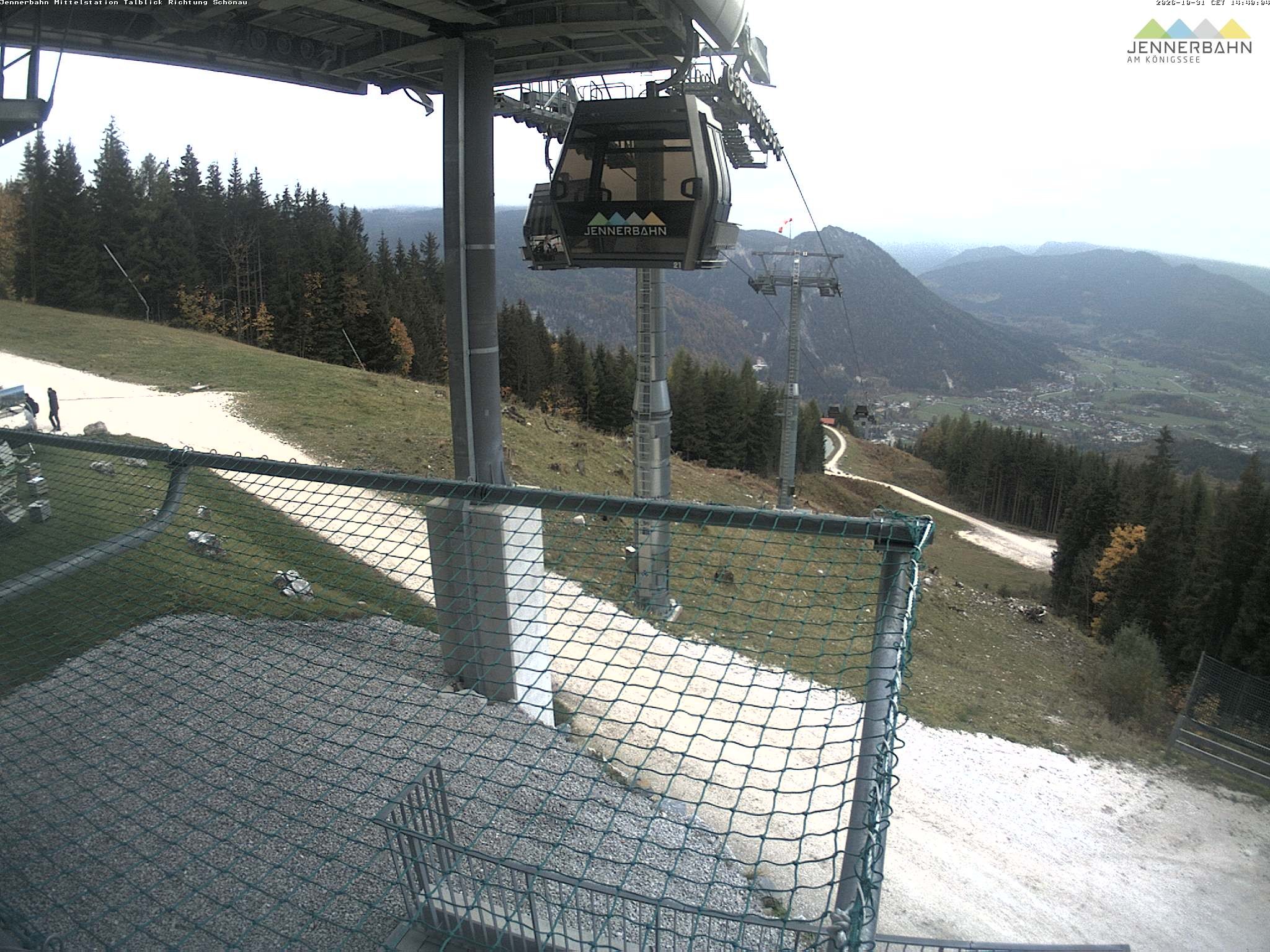 Archiv Foto Webcam Blick von der Mittelstation der Jennerbahn