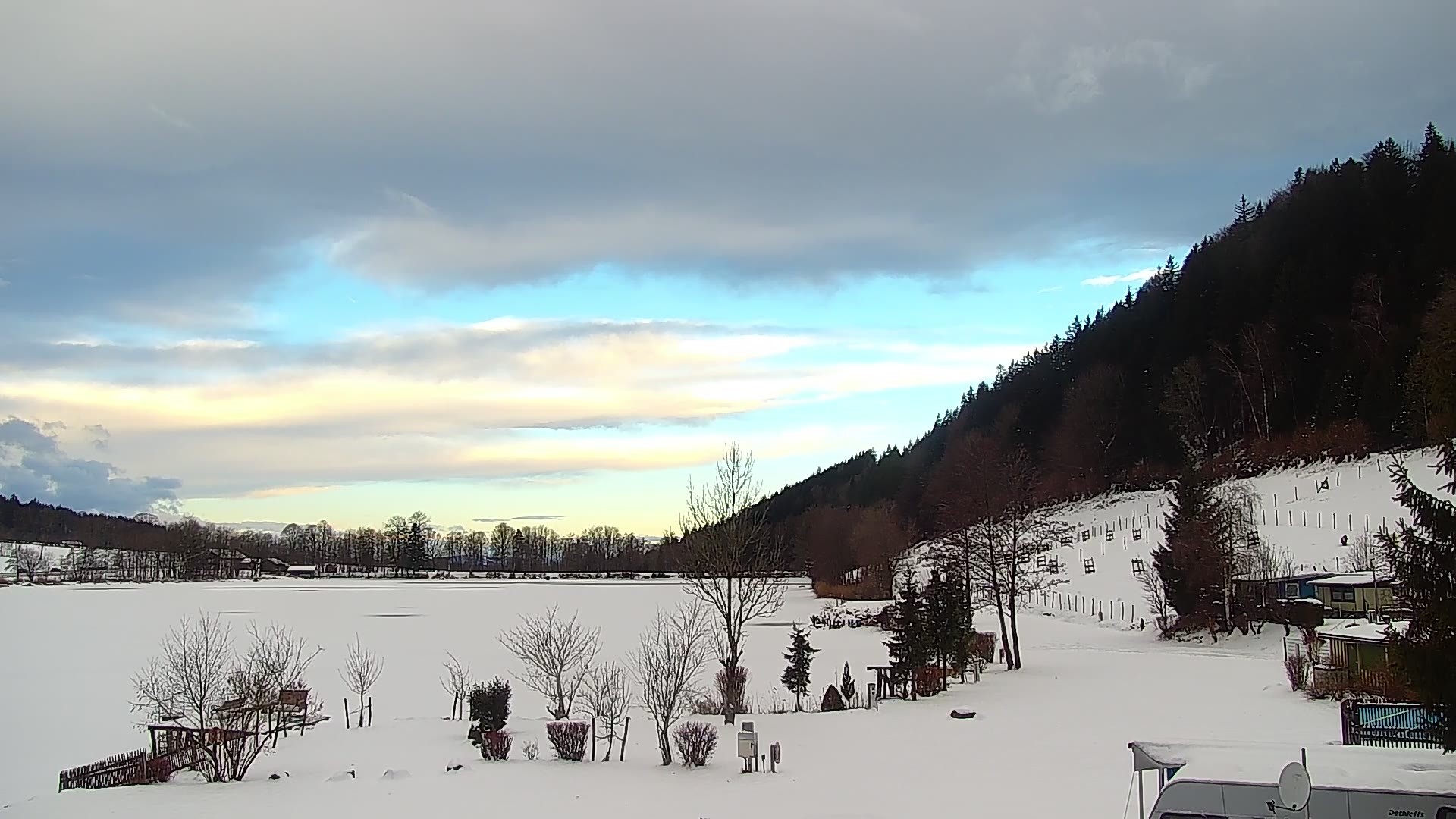 Archiv Foto Webcam Blick von der Bergstation am Jenner