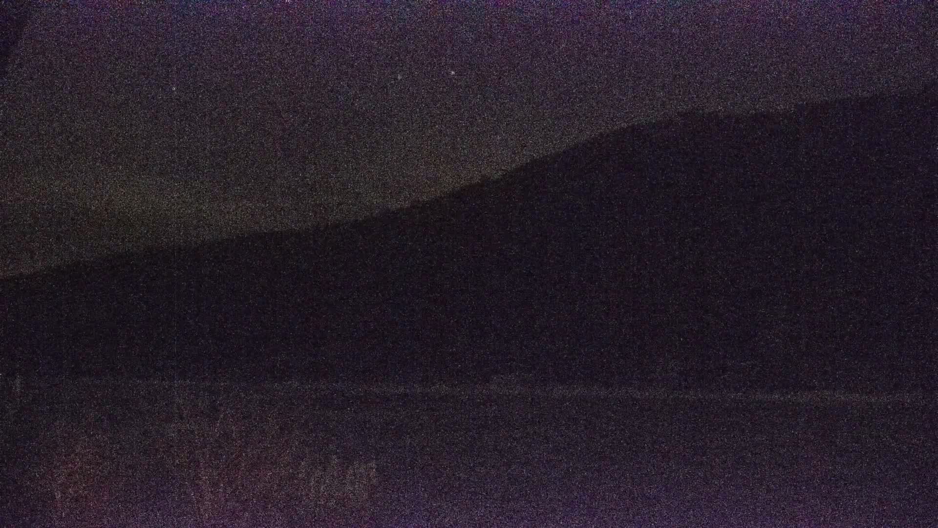 Archived image Webcam View Top Station at Jenner Mountain