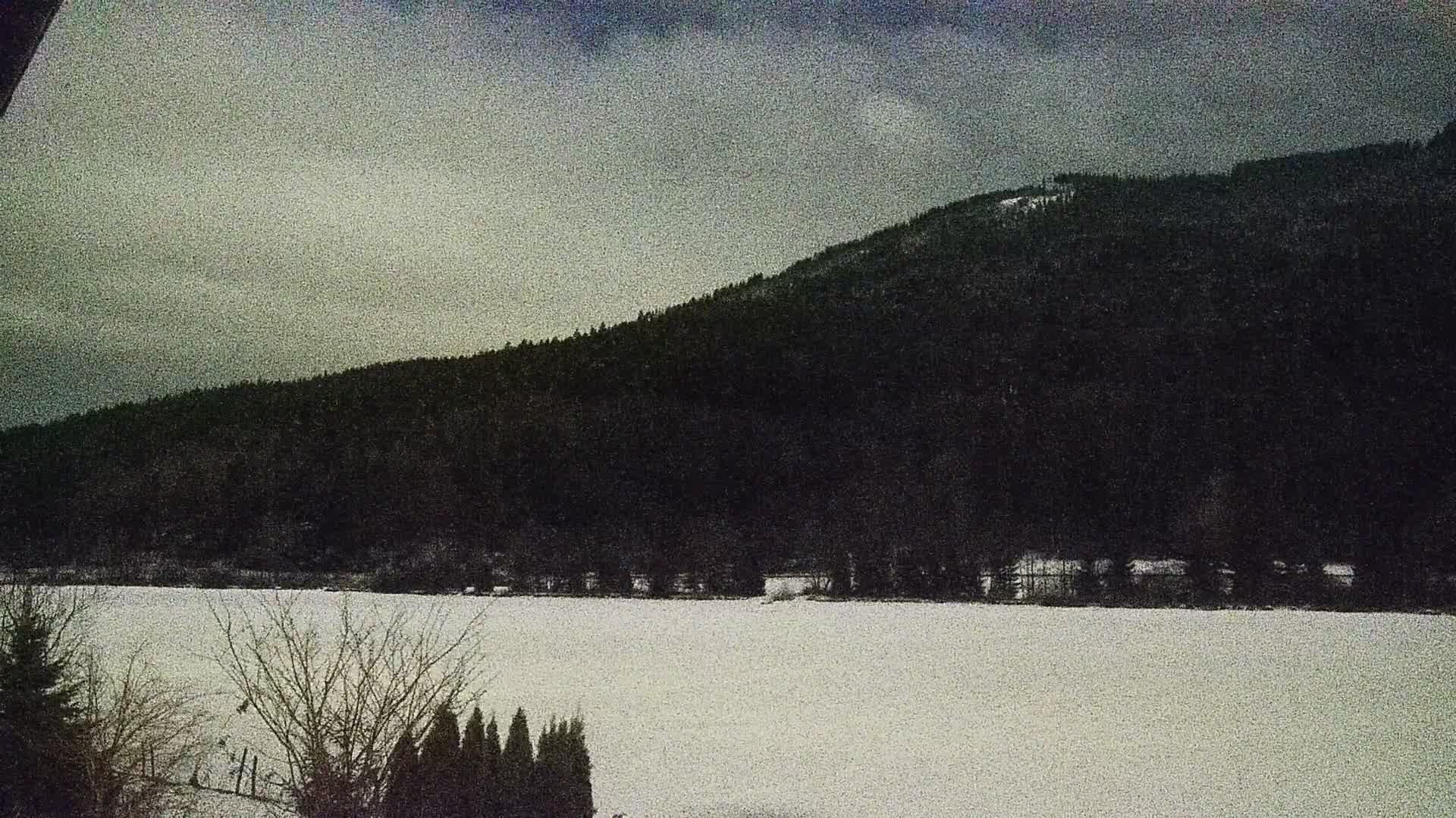 Archived image Webcam View Top Station at Jenner Mountain