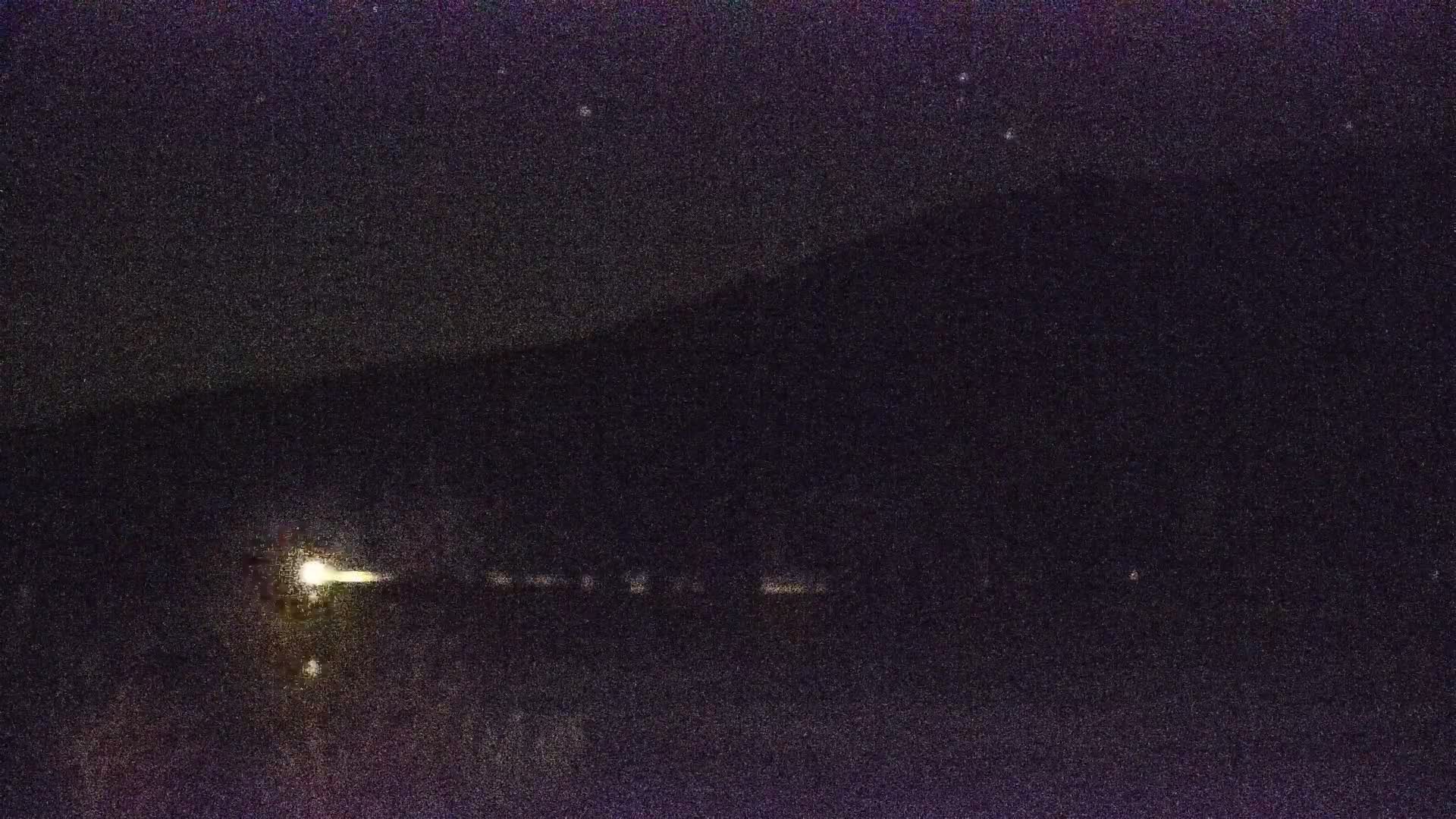 Archived image Webcam View Top Station at Jenner Mountain