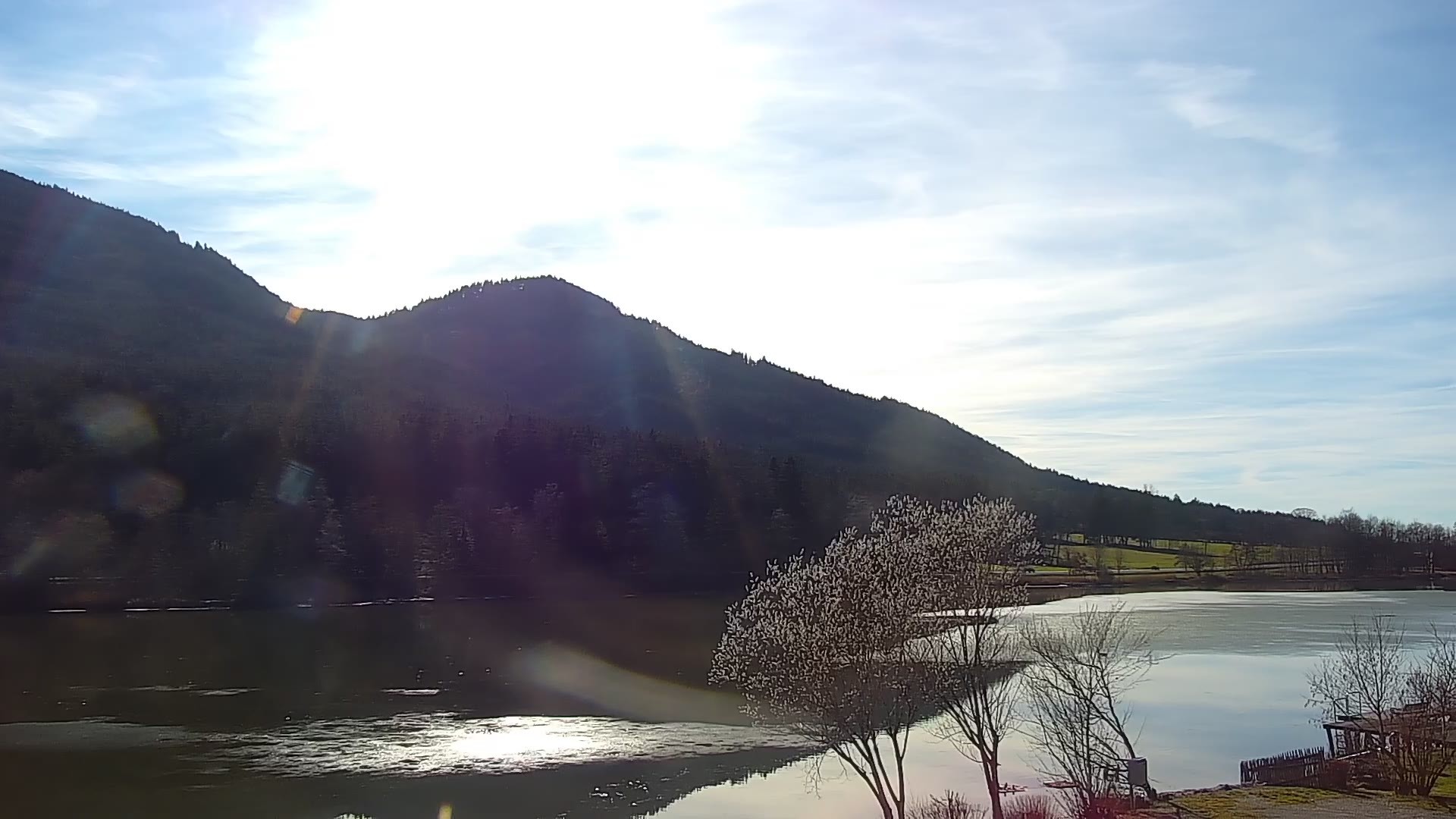 Archived image Webcam View Top Station at Jenner Mountain