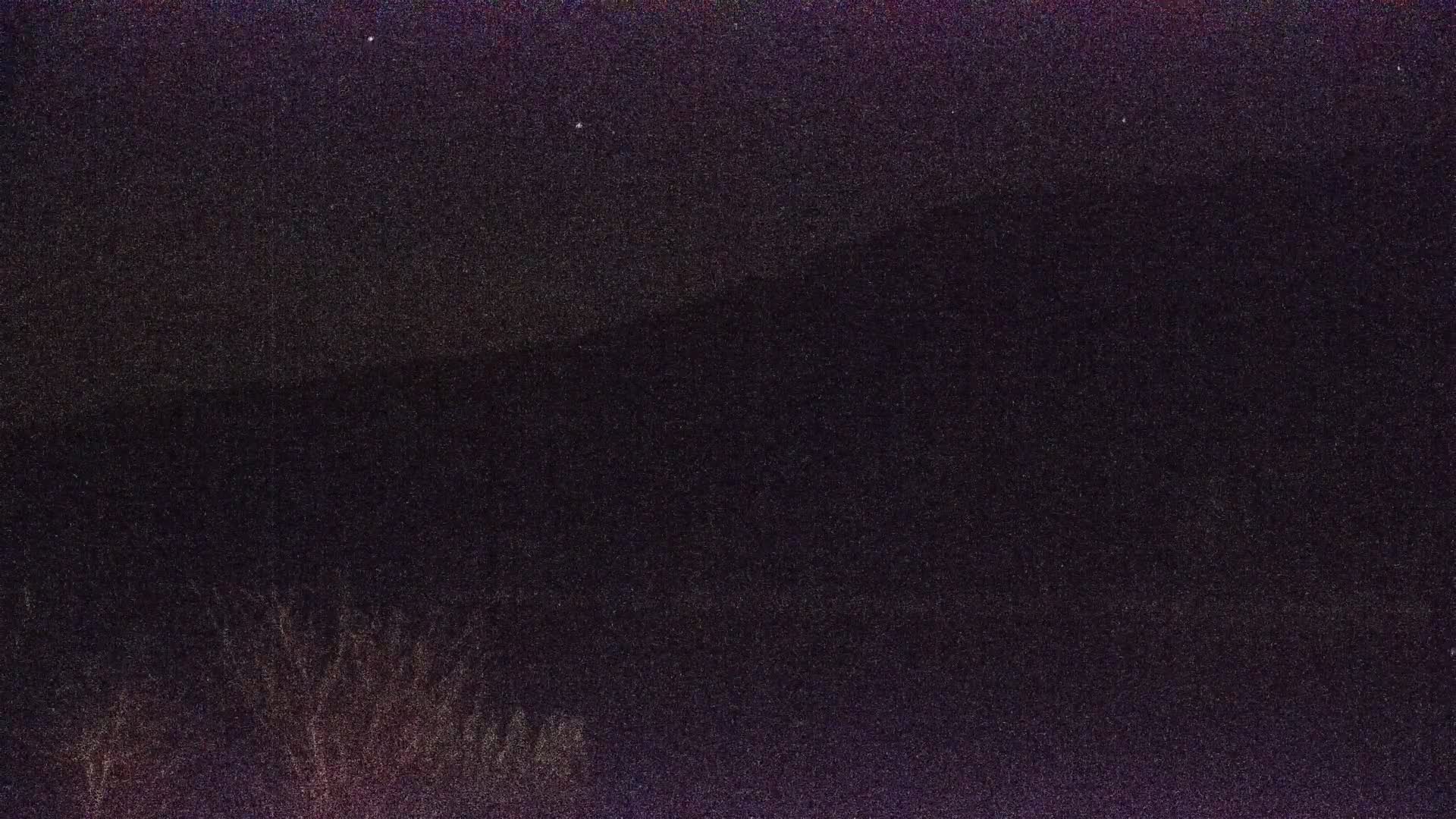 Archived image Webcam View Top Station at Jenner Mountain