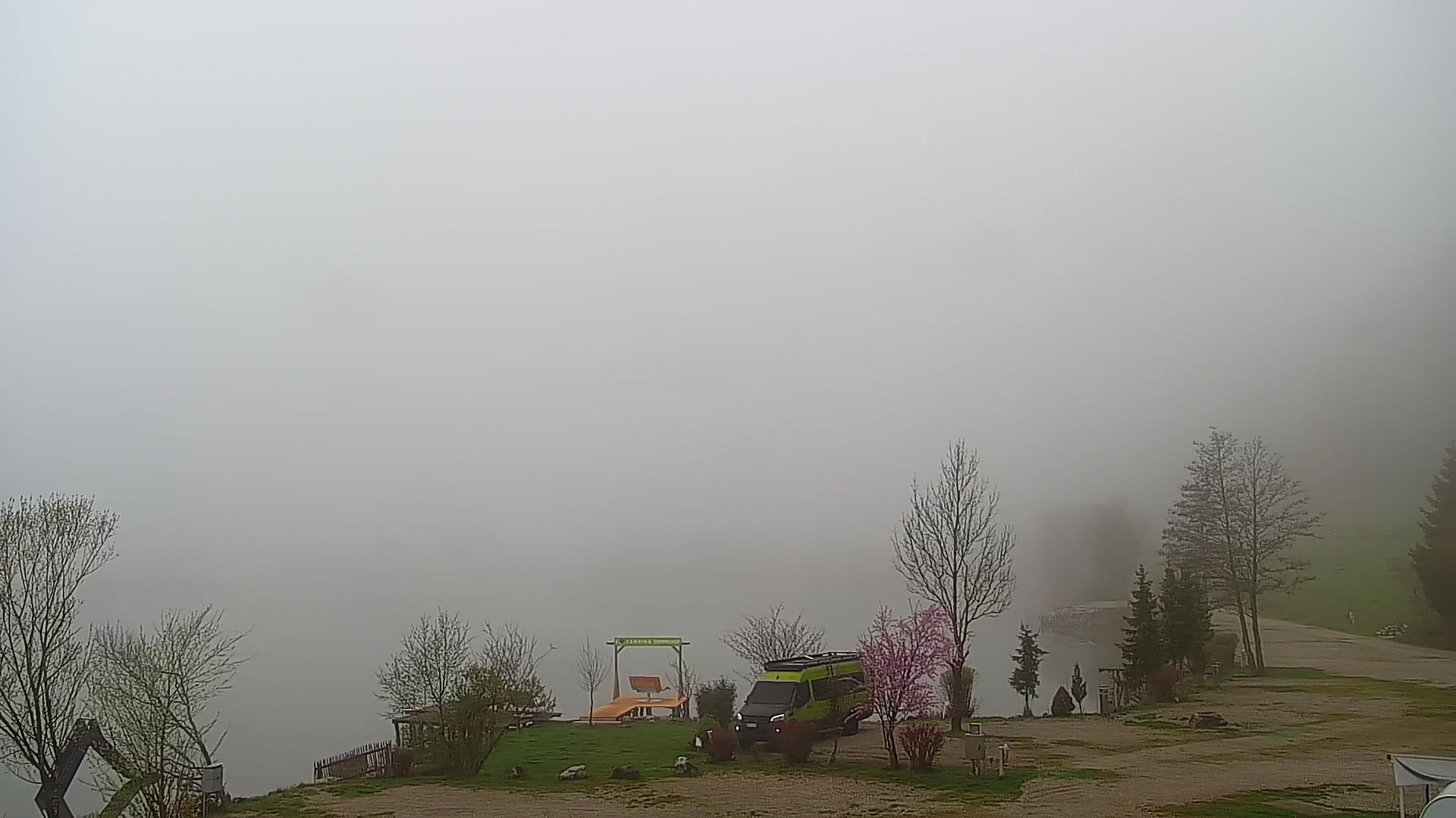 Archived image Webcam View Top Station at Jenner Mountain