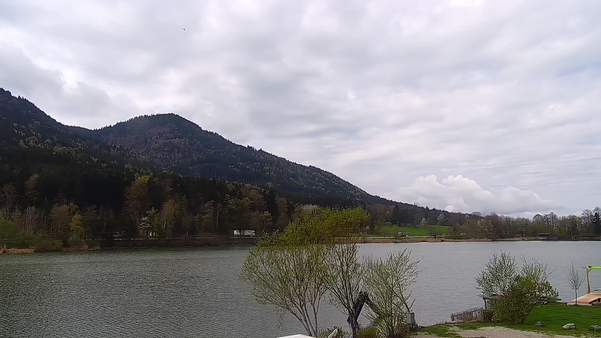 Archived image Webcam View Top Station at Jenner Mountain