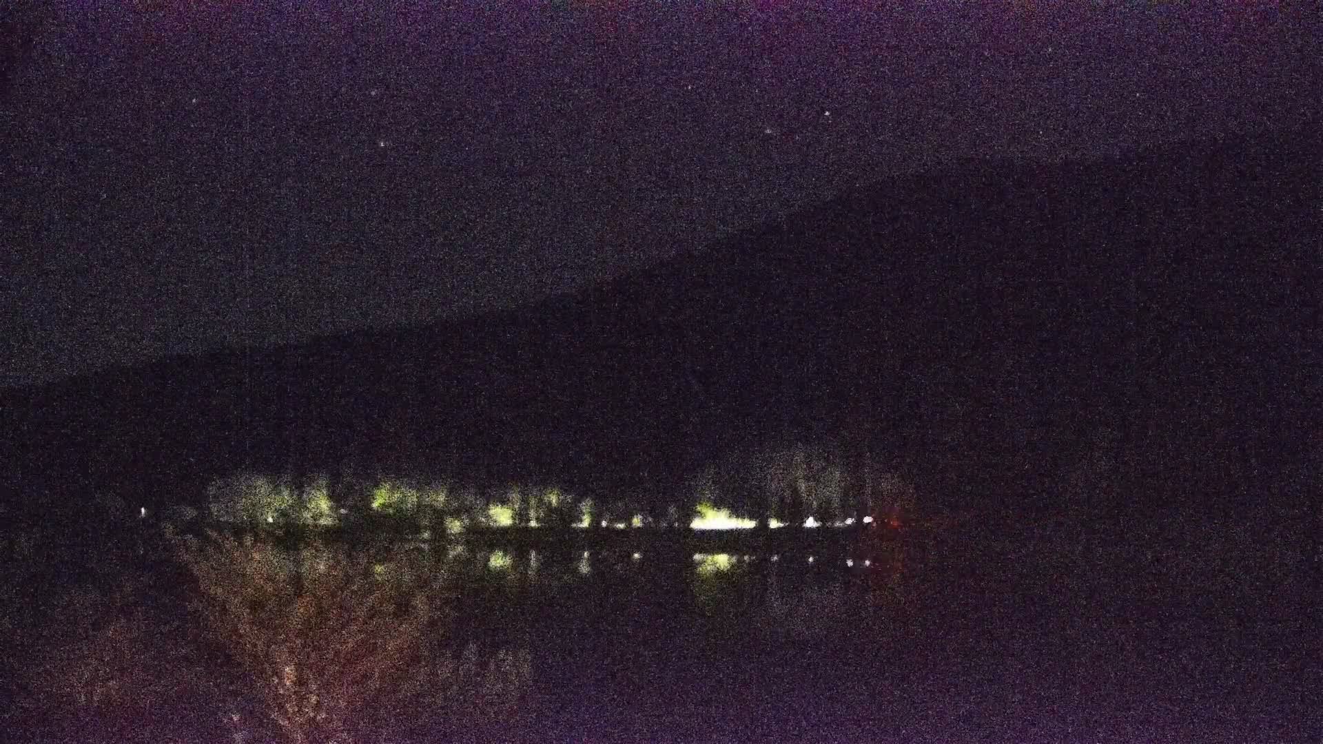 Archived image Webcam View Top Station at Jenner Mountain