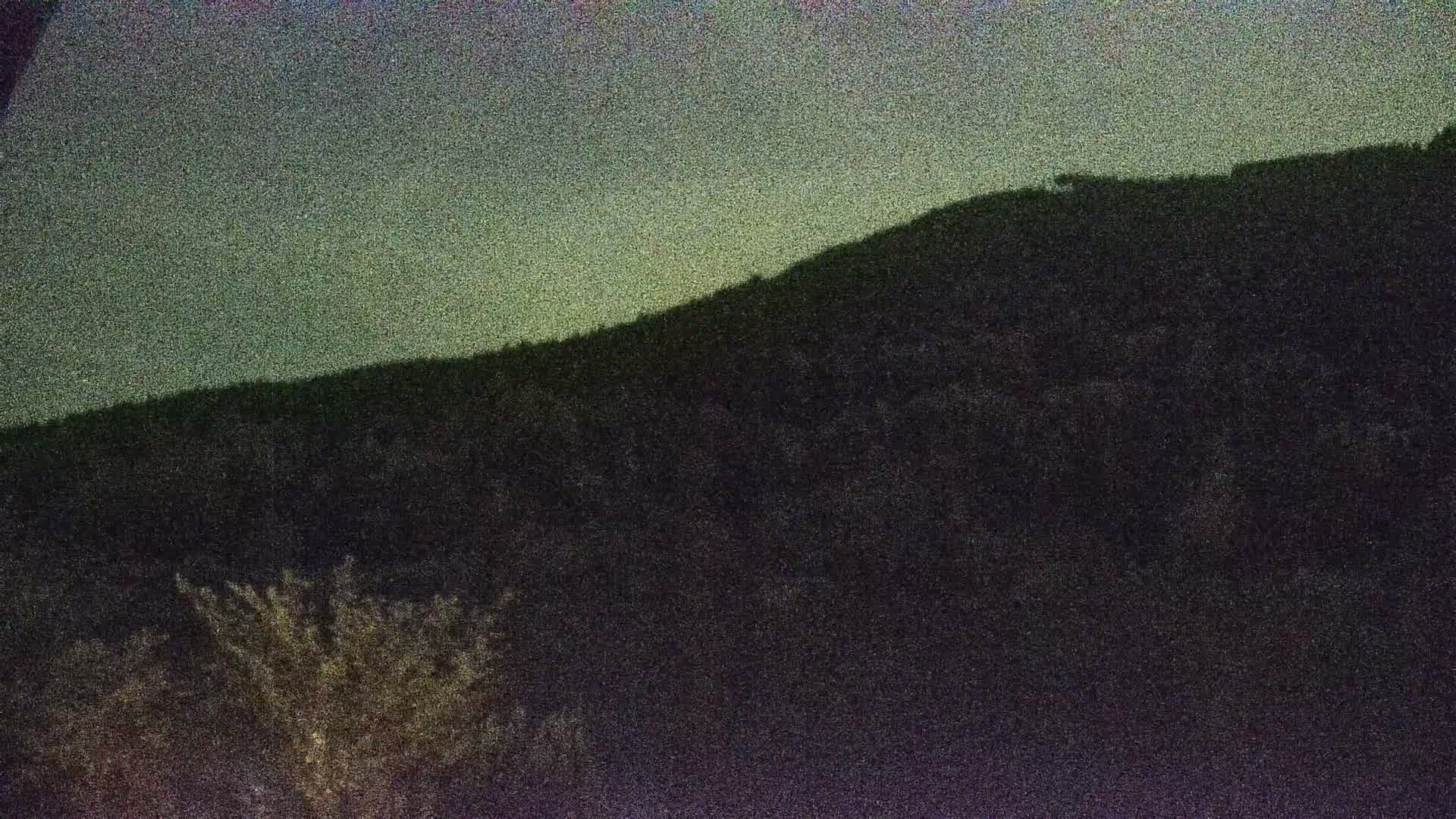 Archived image Webcam View Top Station at Jenner Mountain