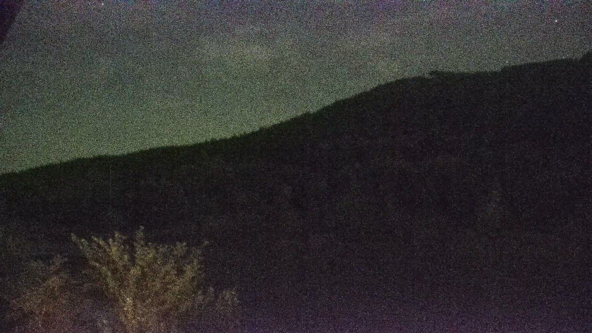 Archived image Webcam View Top Station at Jenner Mountain