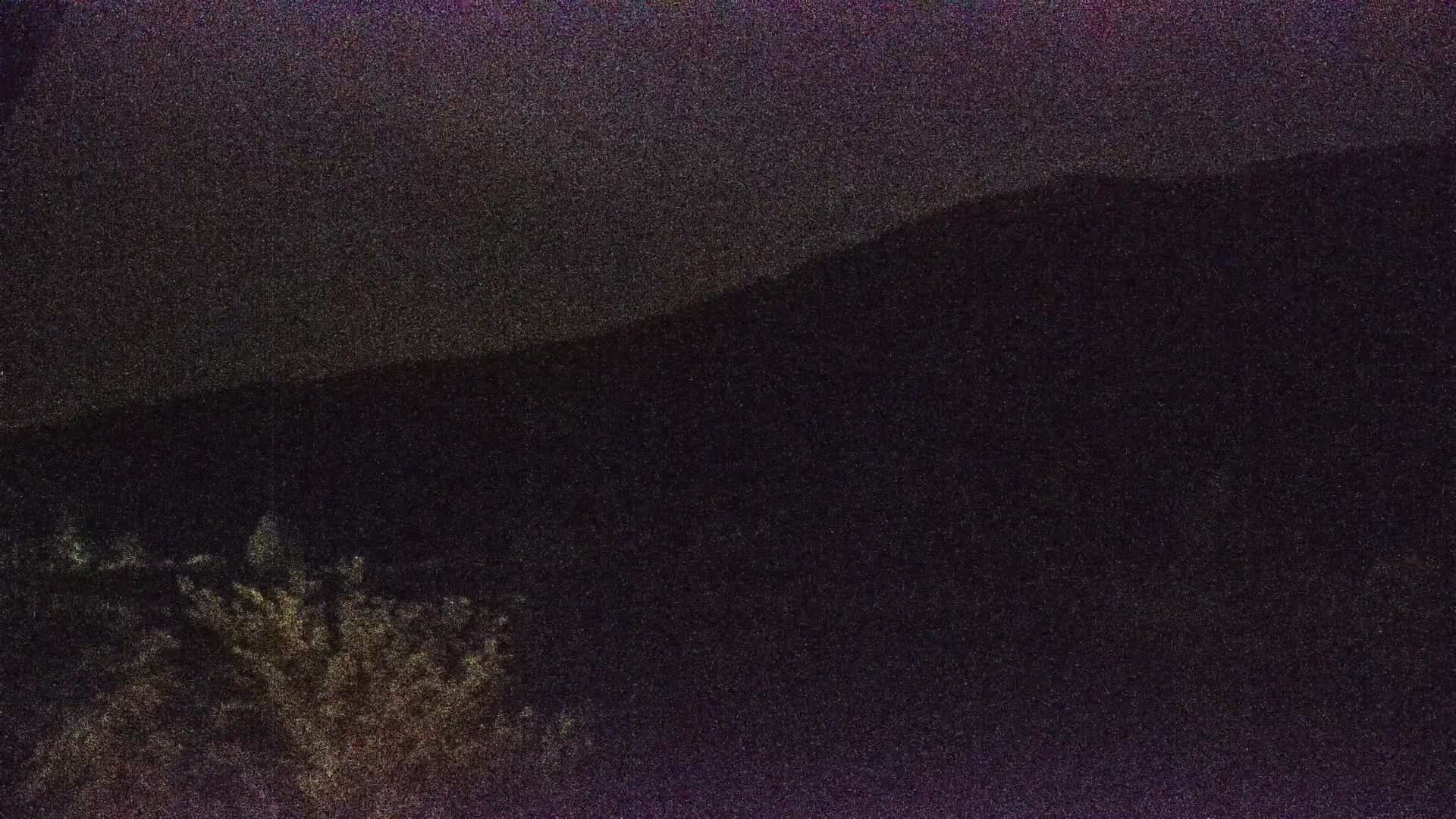 Archived image Webcam View Top Station at Jenner Mountain