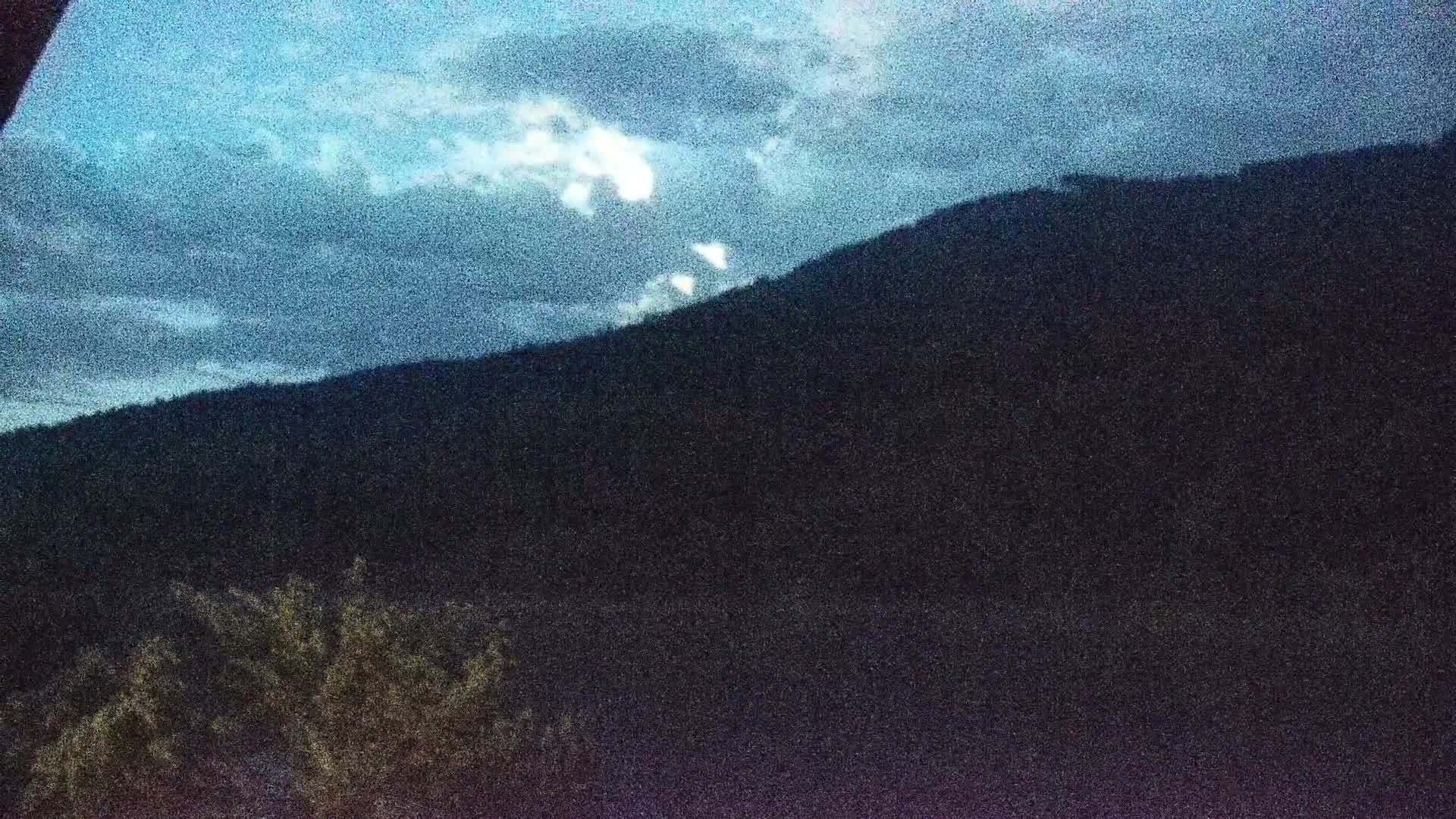 Archiv Foto Webcam Blick von der Bergstation am Jenner