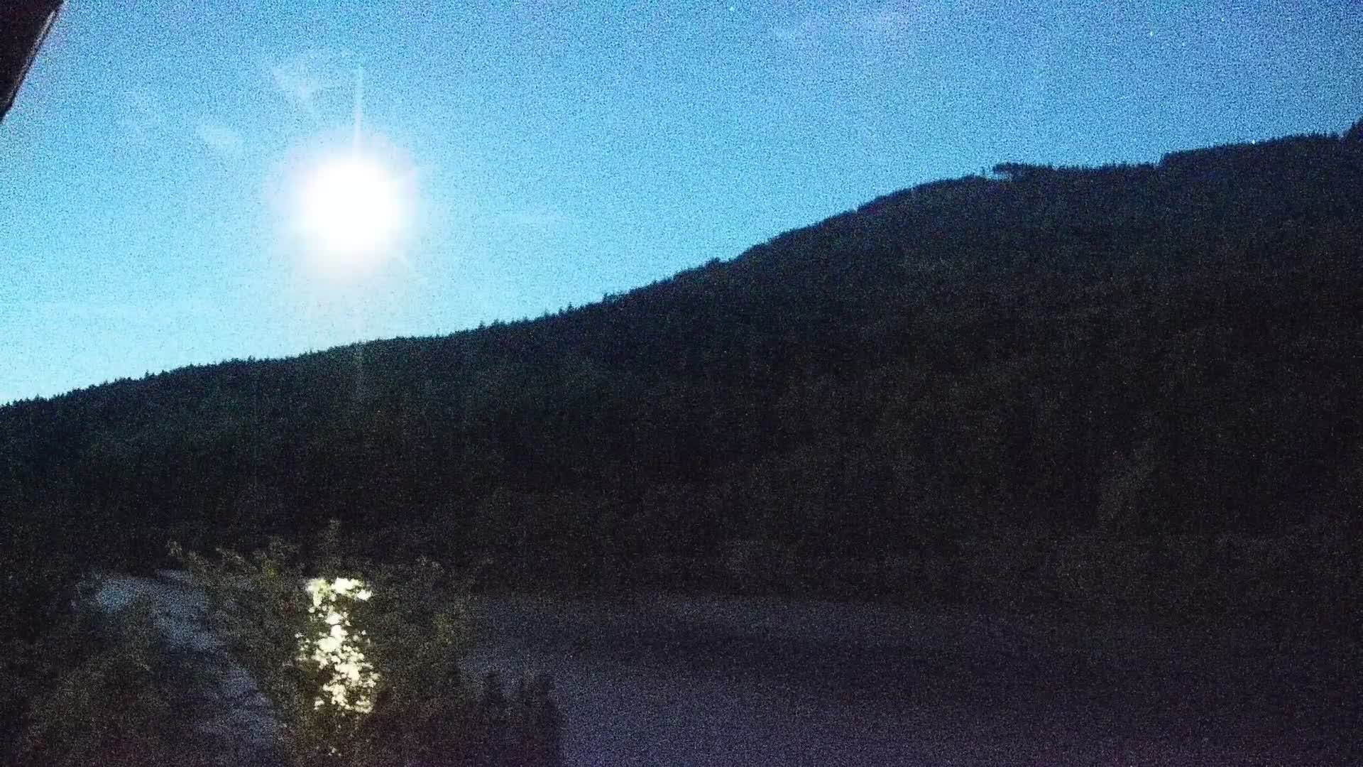 Archiv Foto Webcam Blick von der Bergstation am Jenner