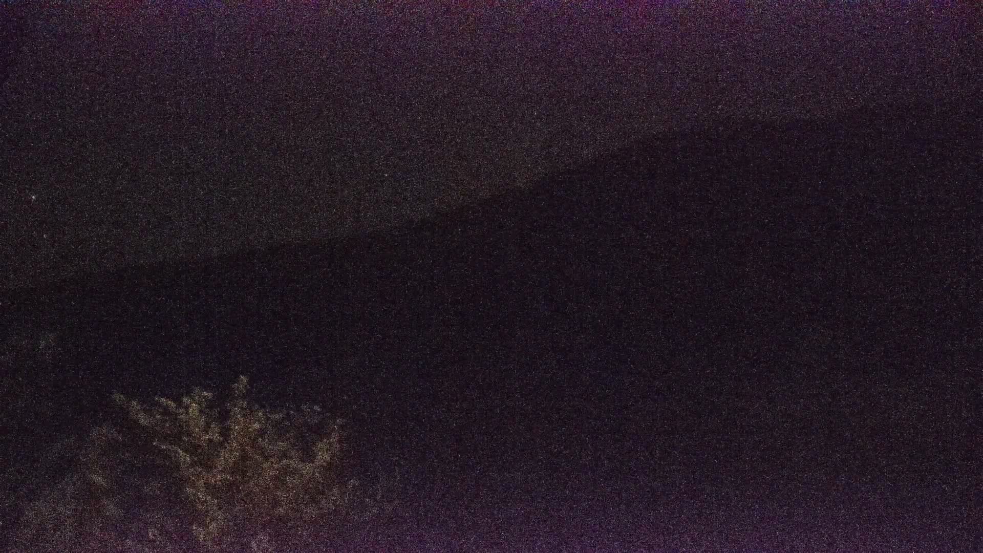 Archived image Webcam View Top Station at Jenner Mountain