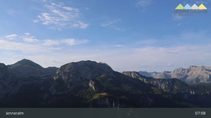 Archiv Foto Webcam Blick von der Bergstation am Jenner