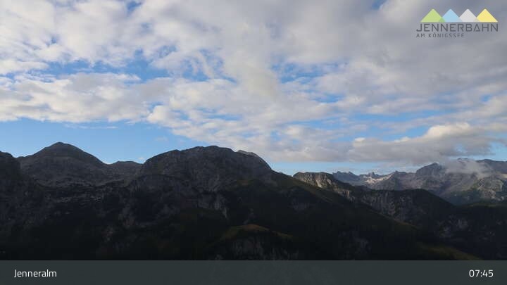 Archiv Foto Webcam Blick von der Bergstation am Jenner