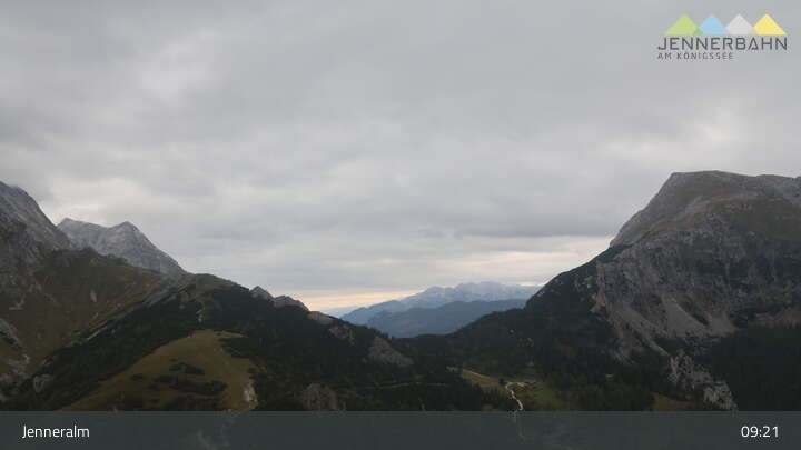 Archiv Foto Webcam Blick von der Bergstation am Jenner