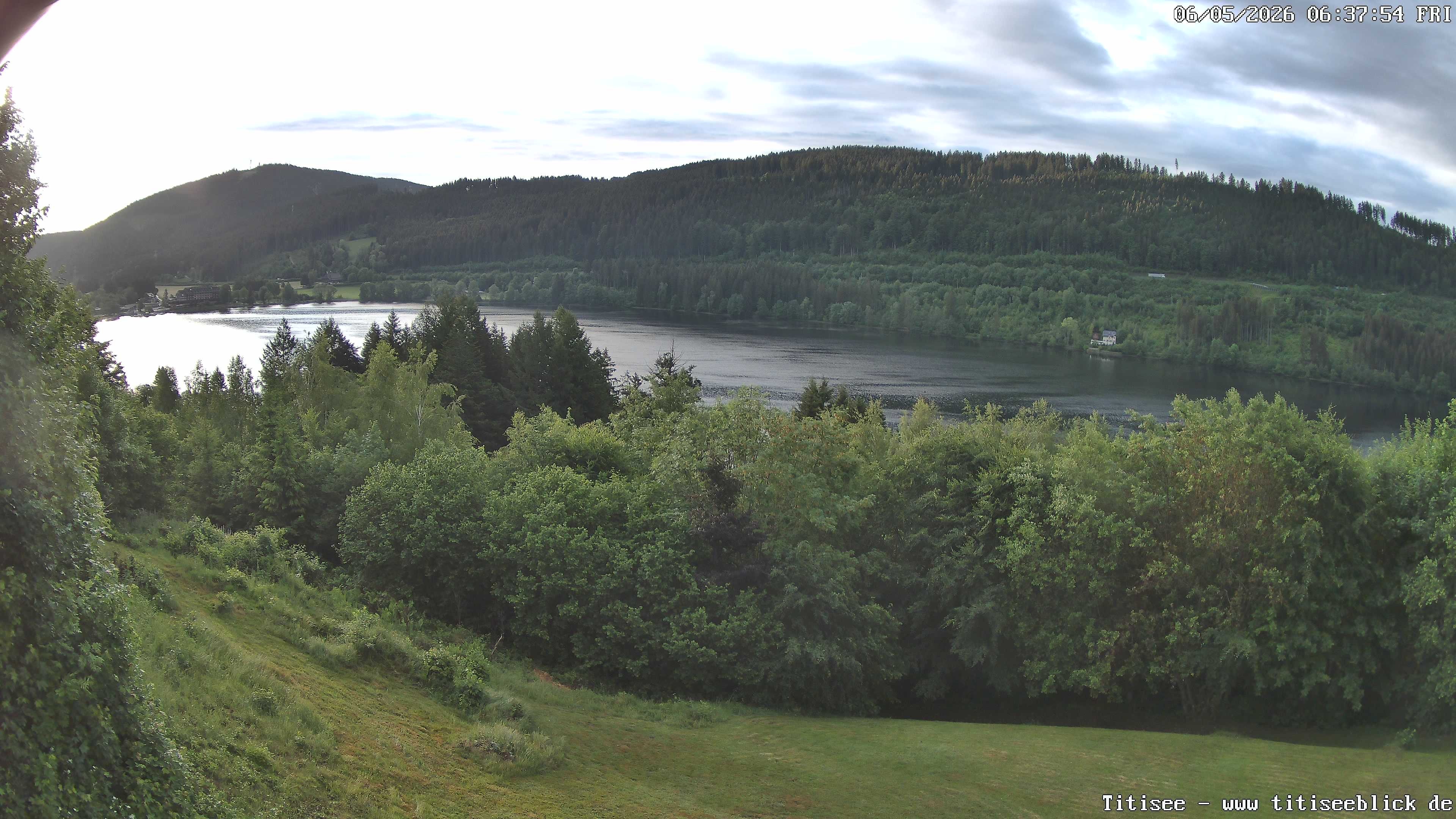 Archived image Webcam View of Lake Titisee