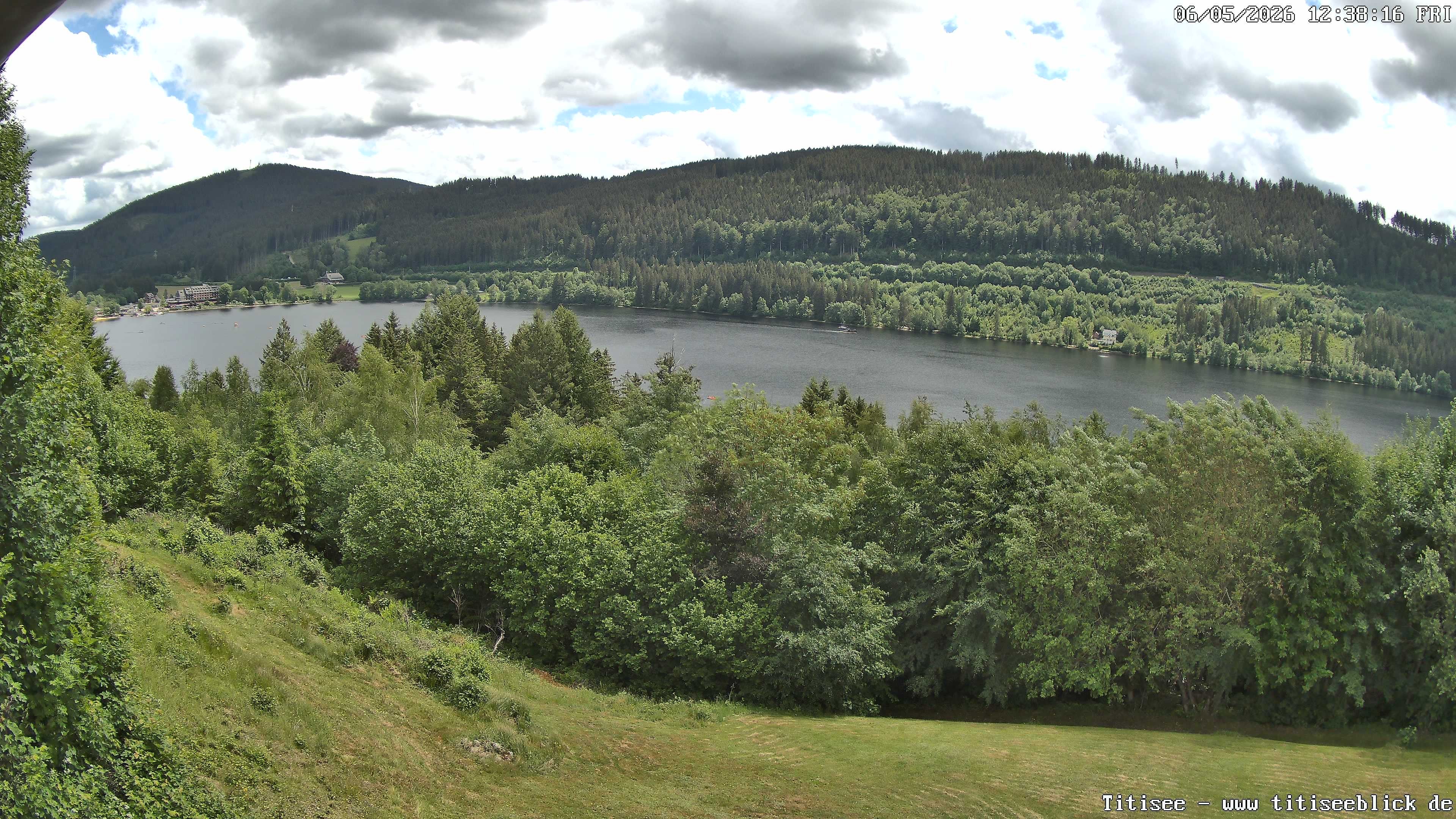 Archived image Webcam View of Lake Titisee