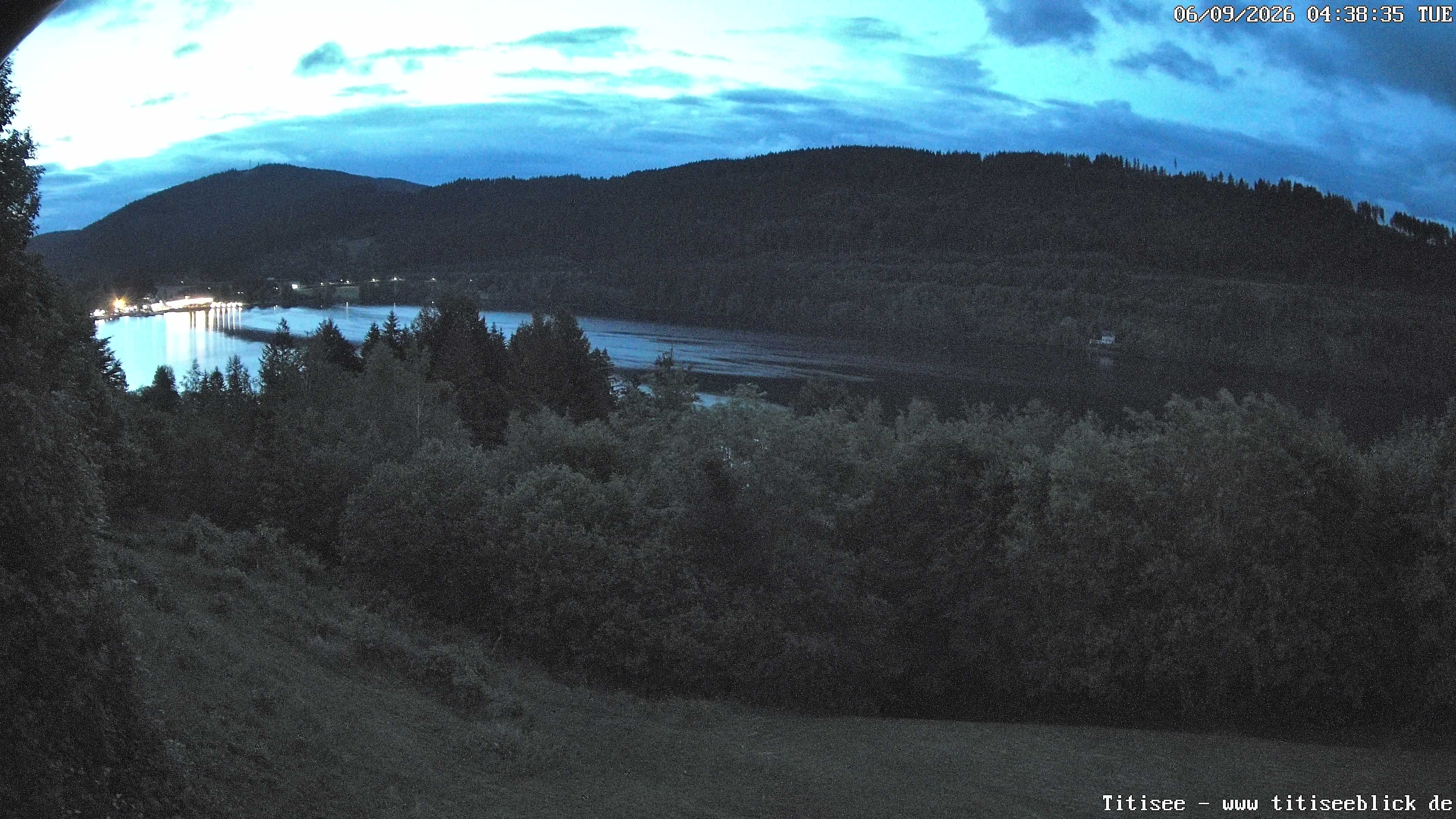 Archived image Webcam View of Lake Titisee