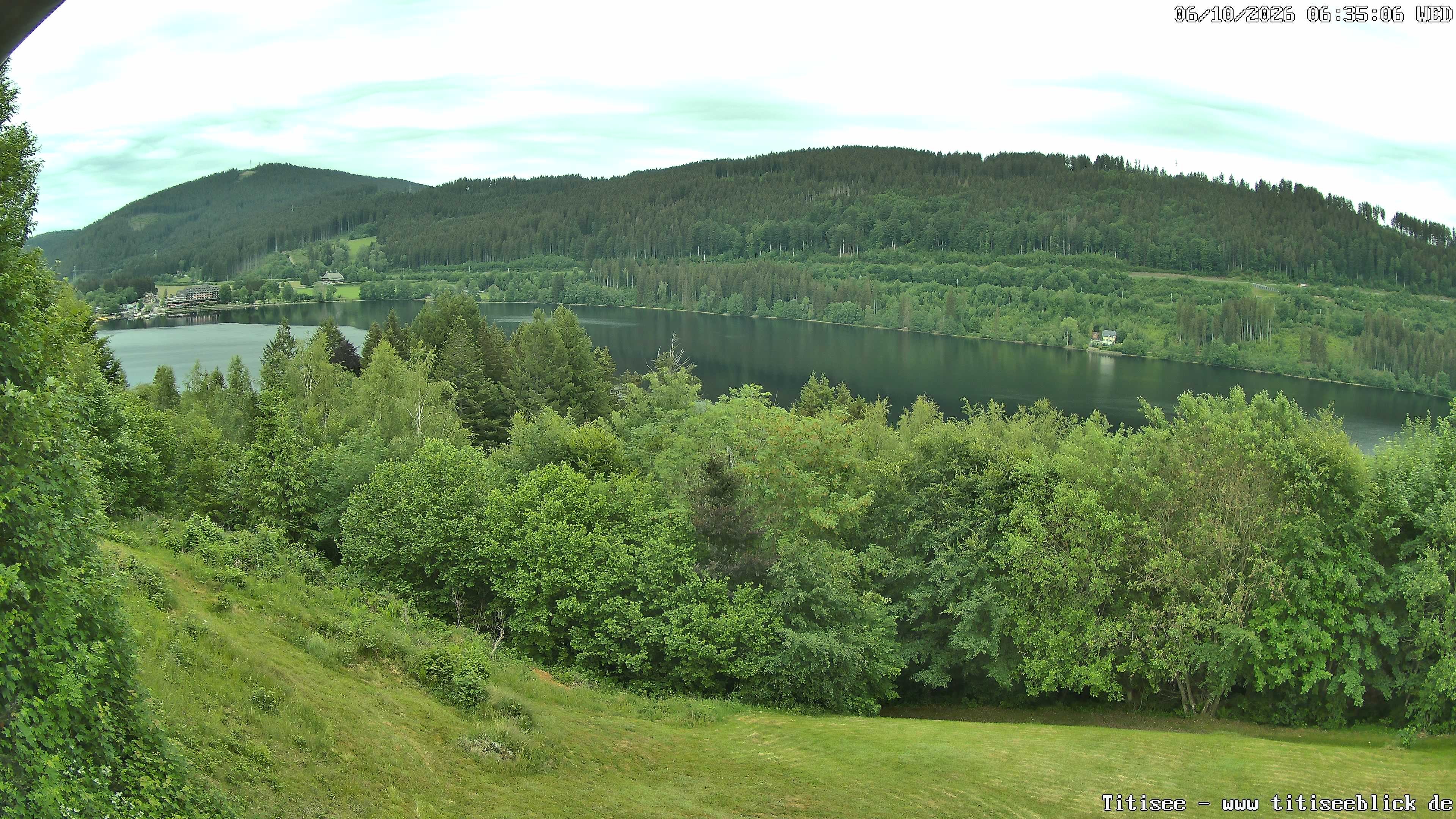 Archived image Webcam View of Lake Titisee