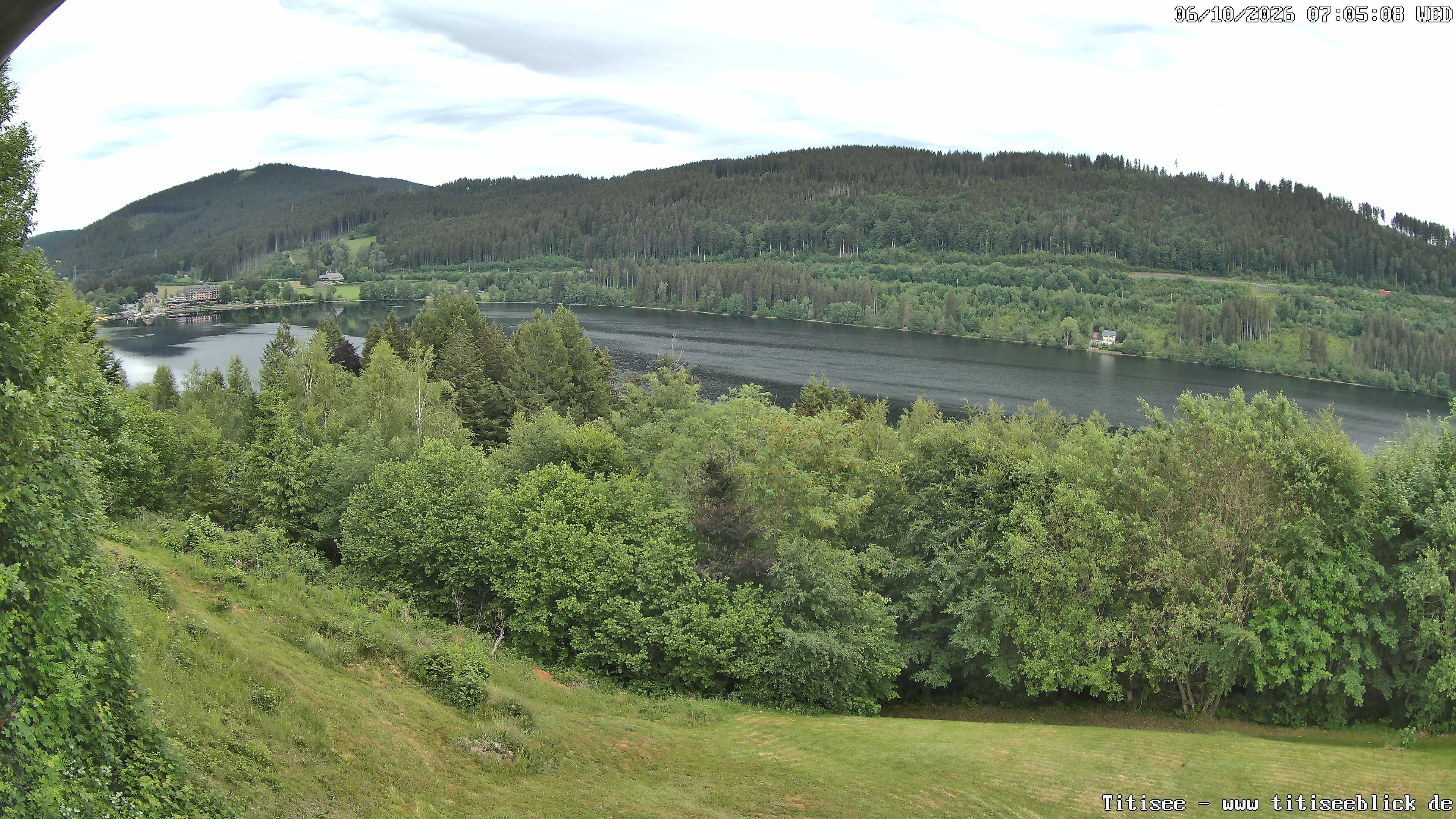 Archived image Webcam View of Lake Titisee