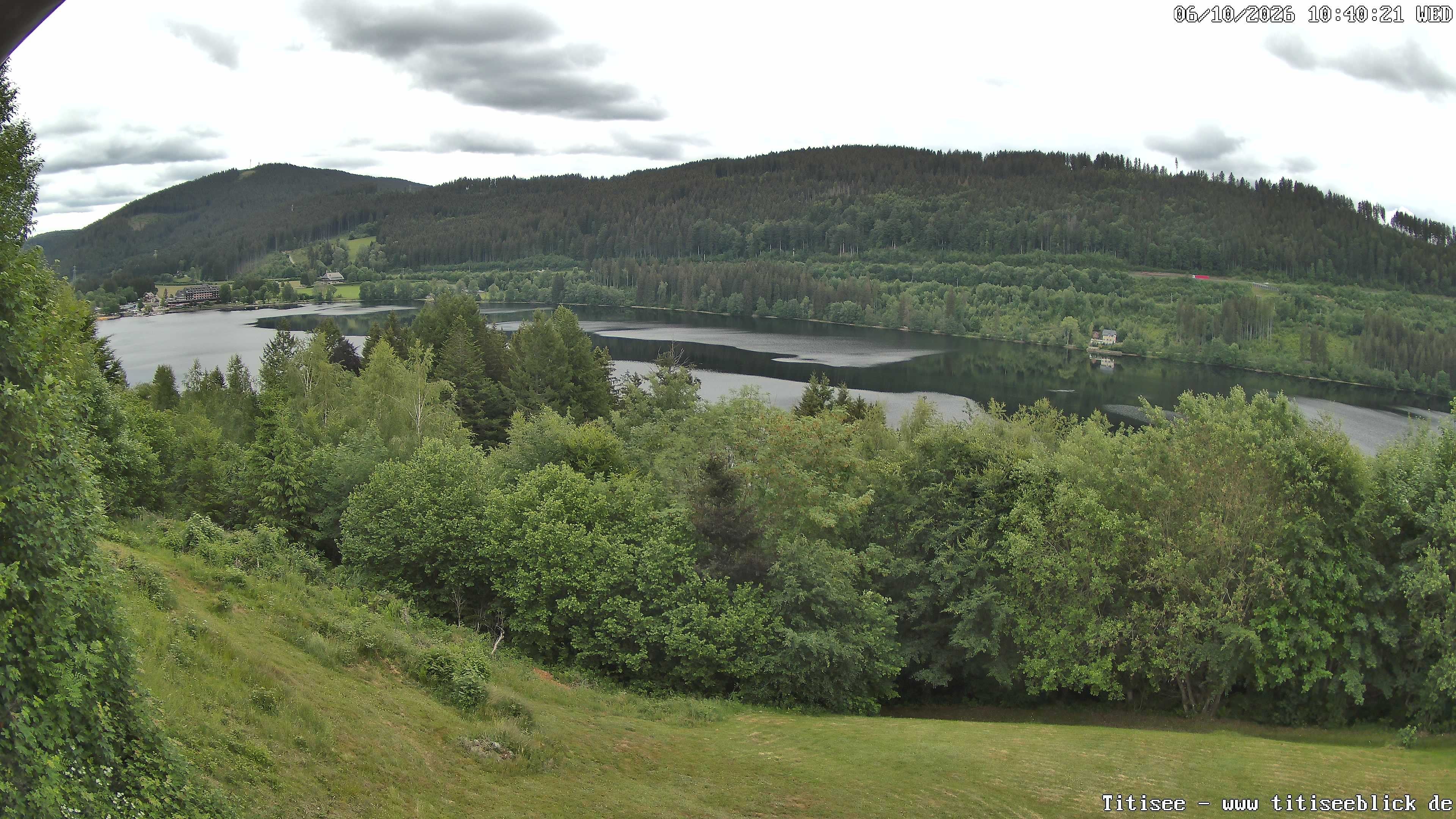 Archived image Webcam View of Lake Titisee