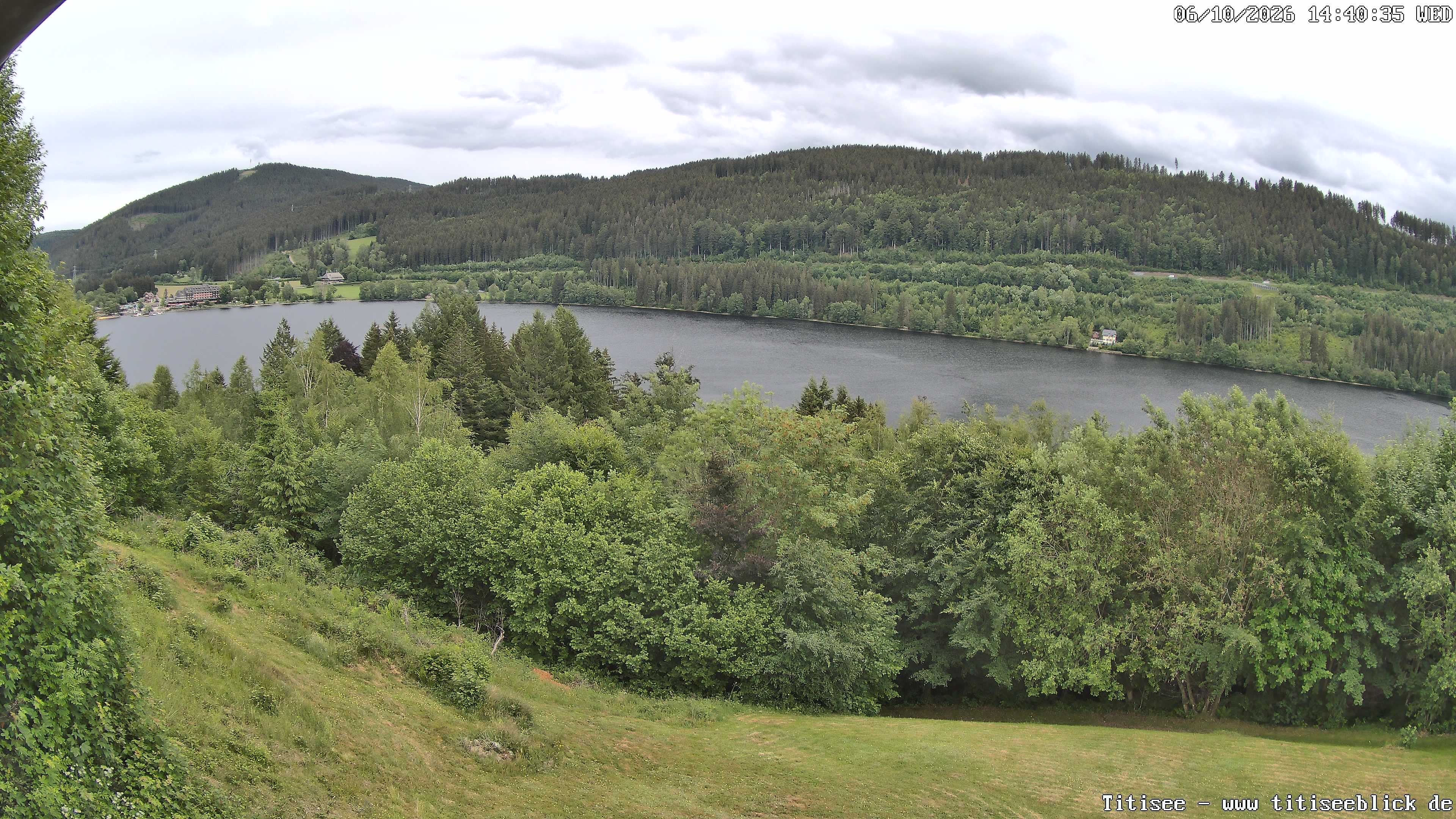Archived image Webcam View of Lake Titisee