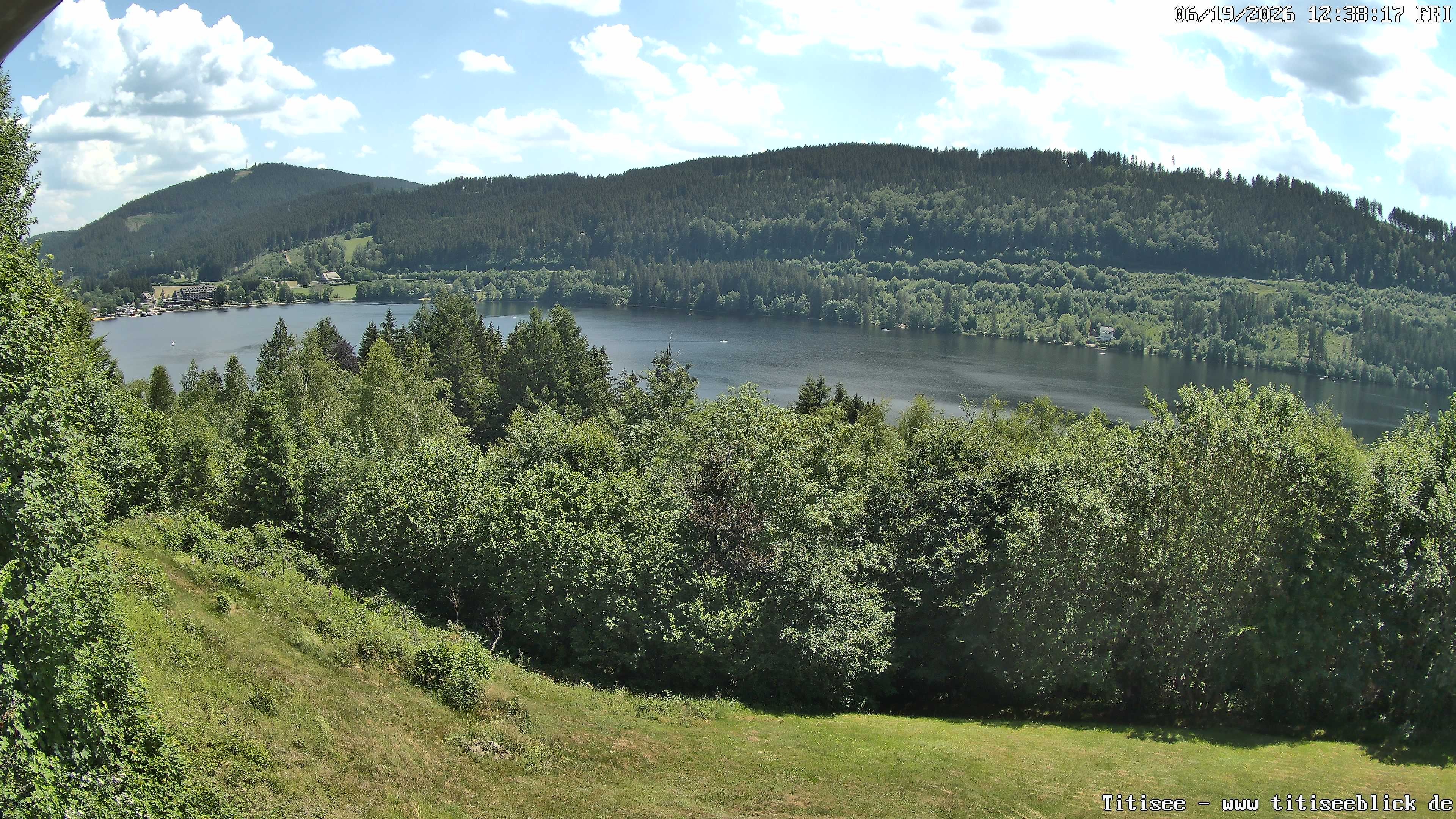 Archived image Webcam View of Lake Titisee