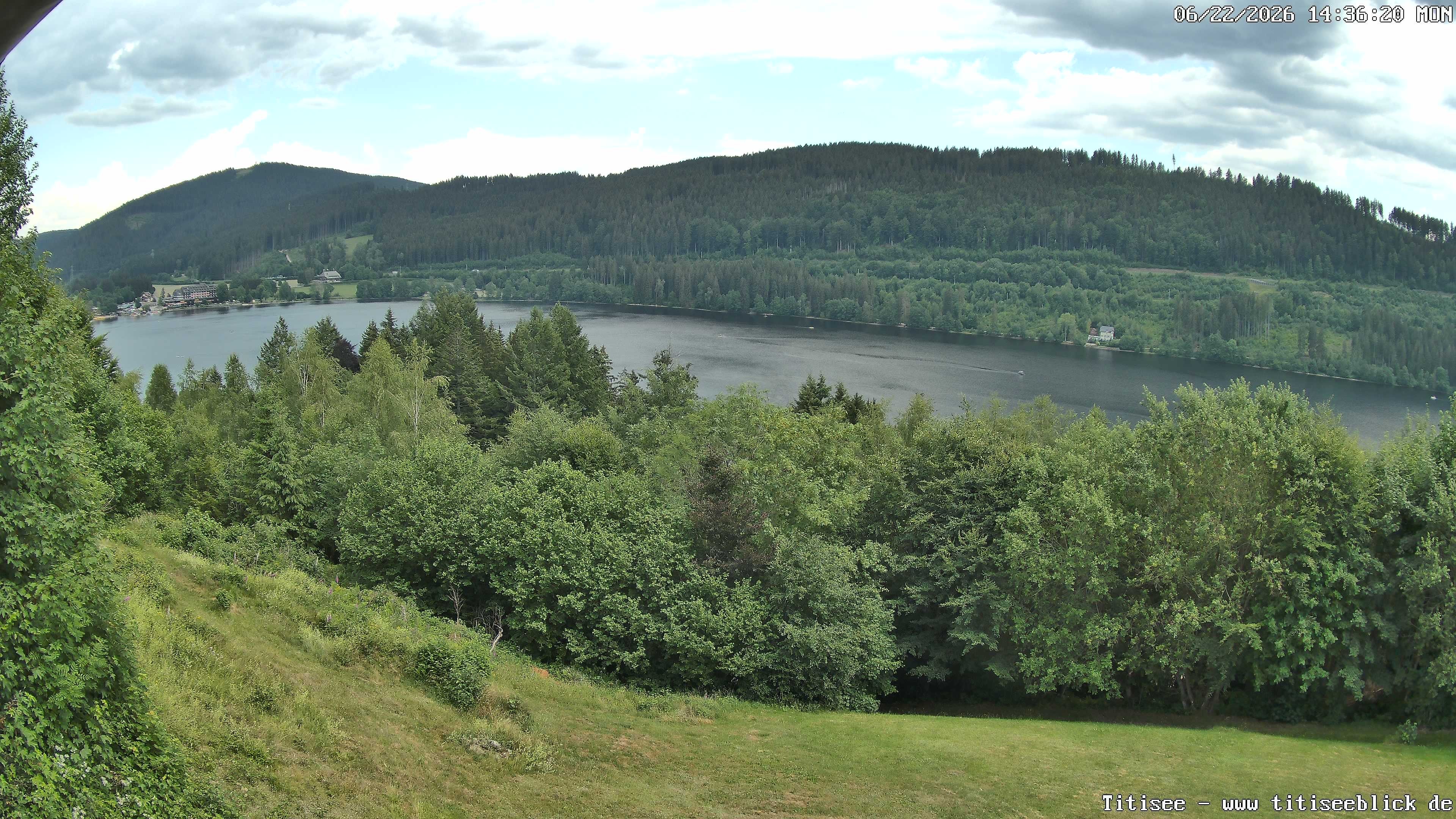 Archived image Webcam View of Lake Titisee