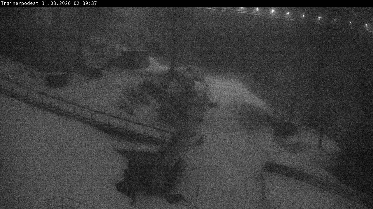 Archiv Foto Webcam Willingen: Blick Schanzentisch der Skisprungschanze