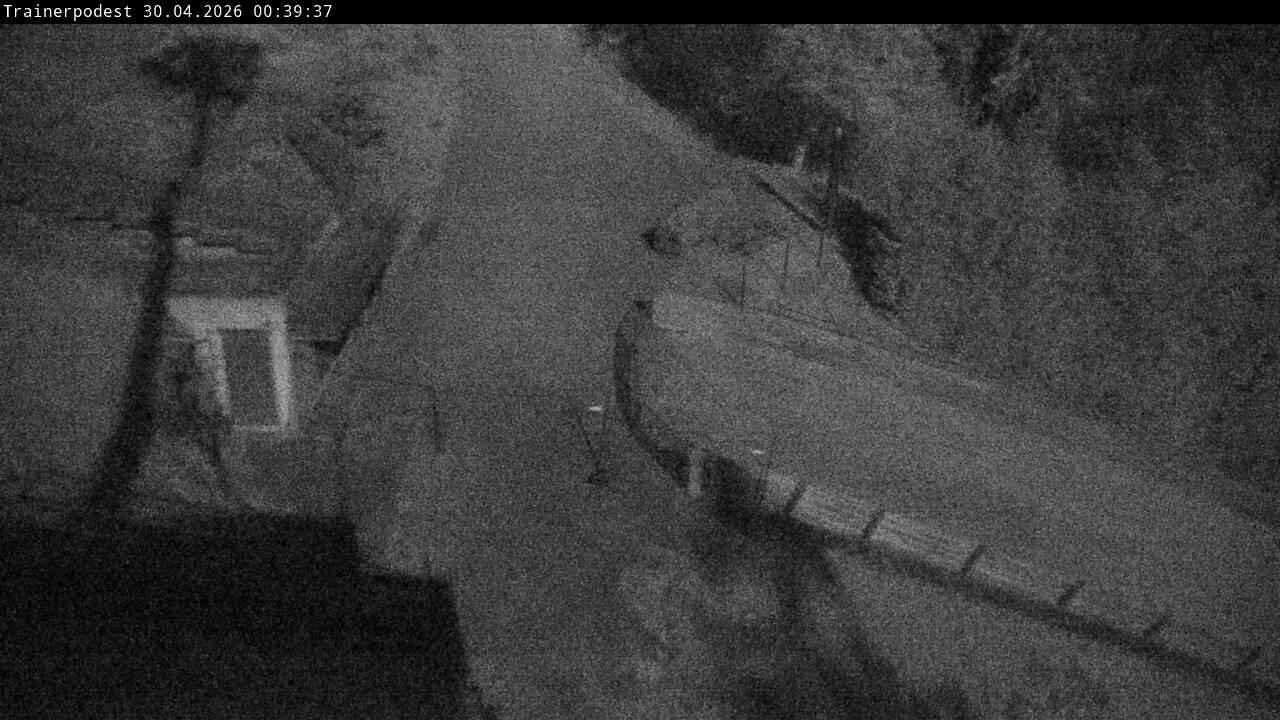 Archiv Foto Webcam Willingen: Blick Schanzentisch der Skisprungschanze