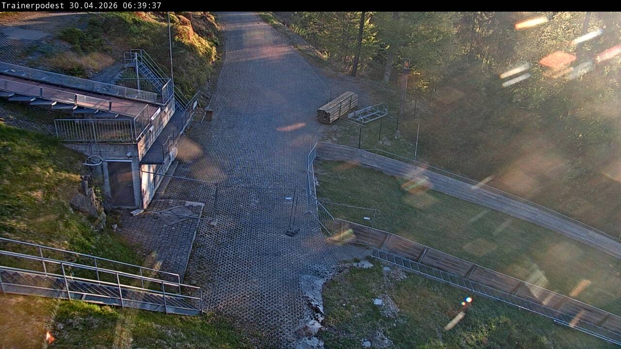 Archiv Foto Webcam Willingen: Blick Schanzentisch der Skisprungschanze