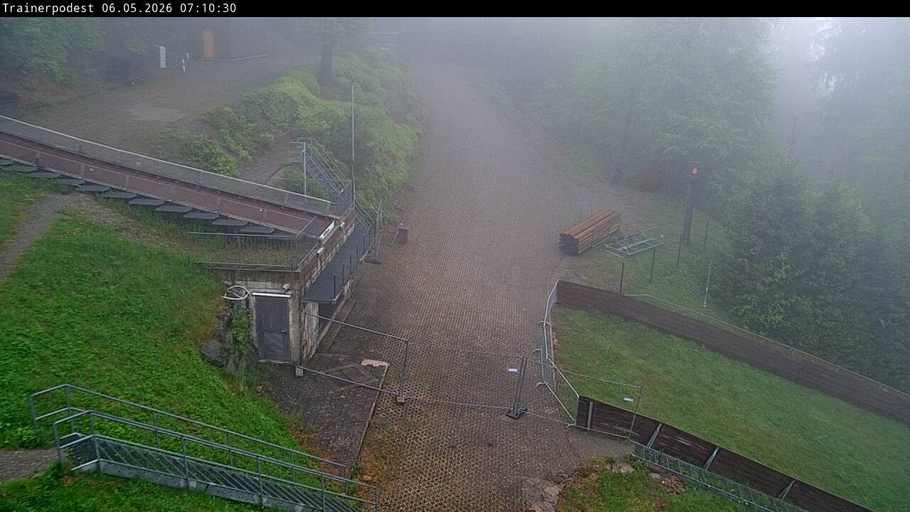 Archiv Foto Webcam Willingen: Blick Schanzentisch der Skisprungschanze