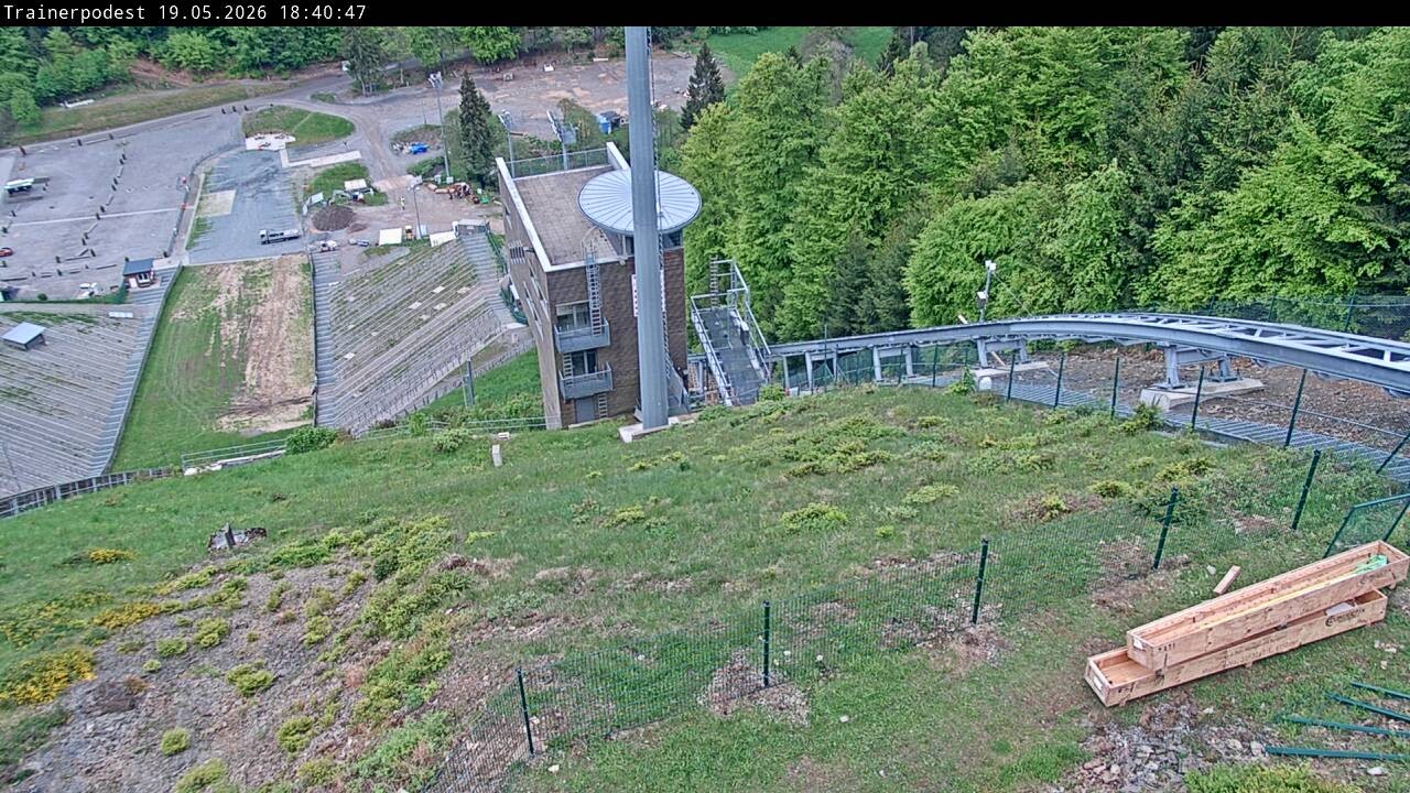 Archiv Foto Webcam Willingen: Blick Schanzentisch der Skisprungschanze