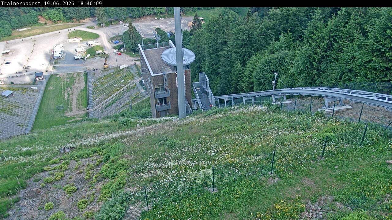 Archiv Foto Webcam Willingen: Blick Schanzentisch der Skisprungschanze