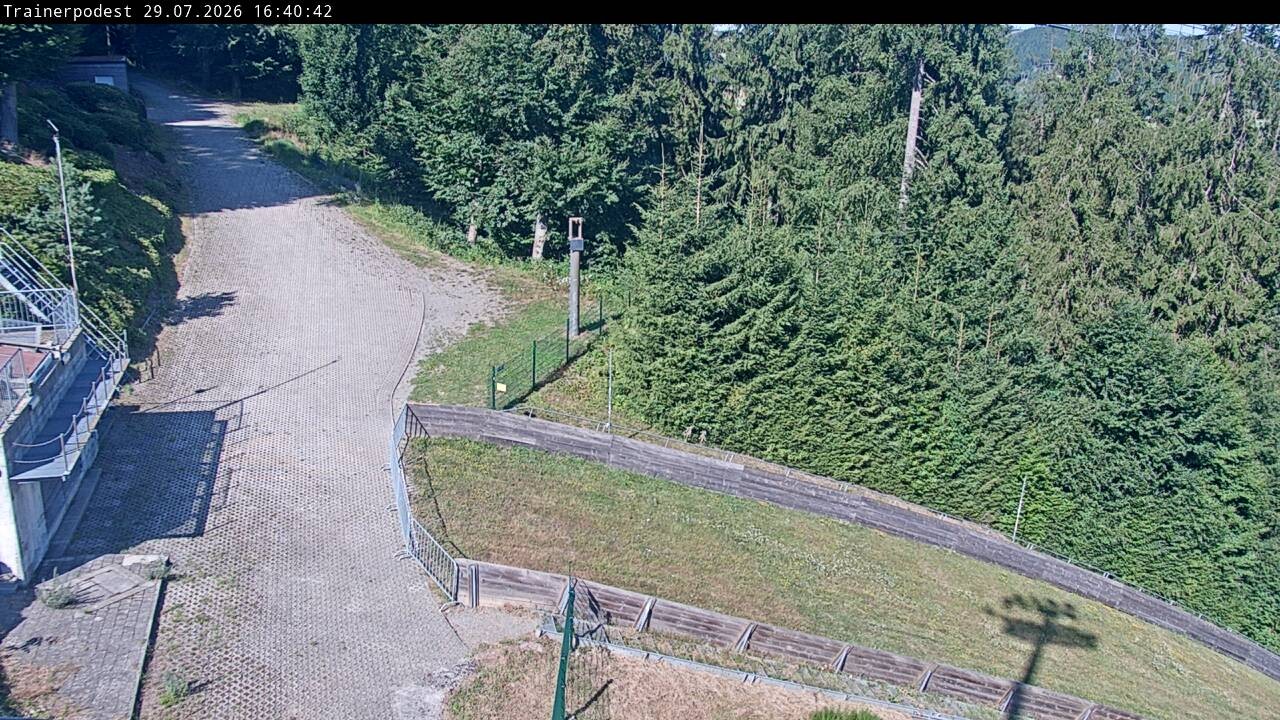 Archiv Foto Webcam Willingen: Blick Schanzentisch der Skisprungschanze