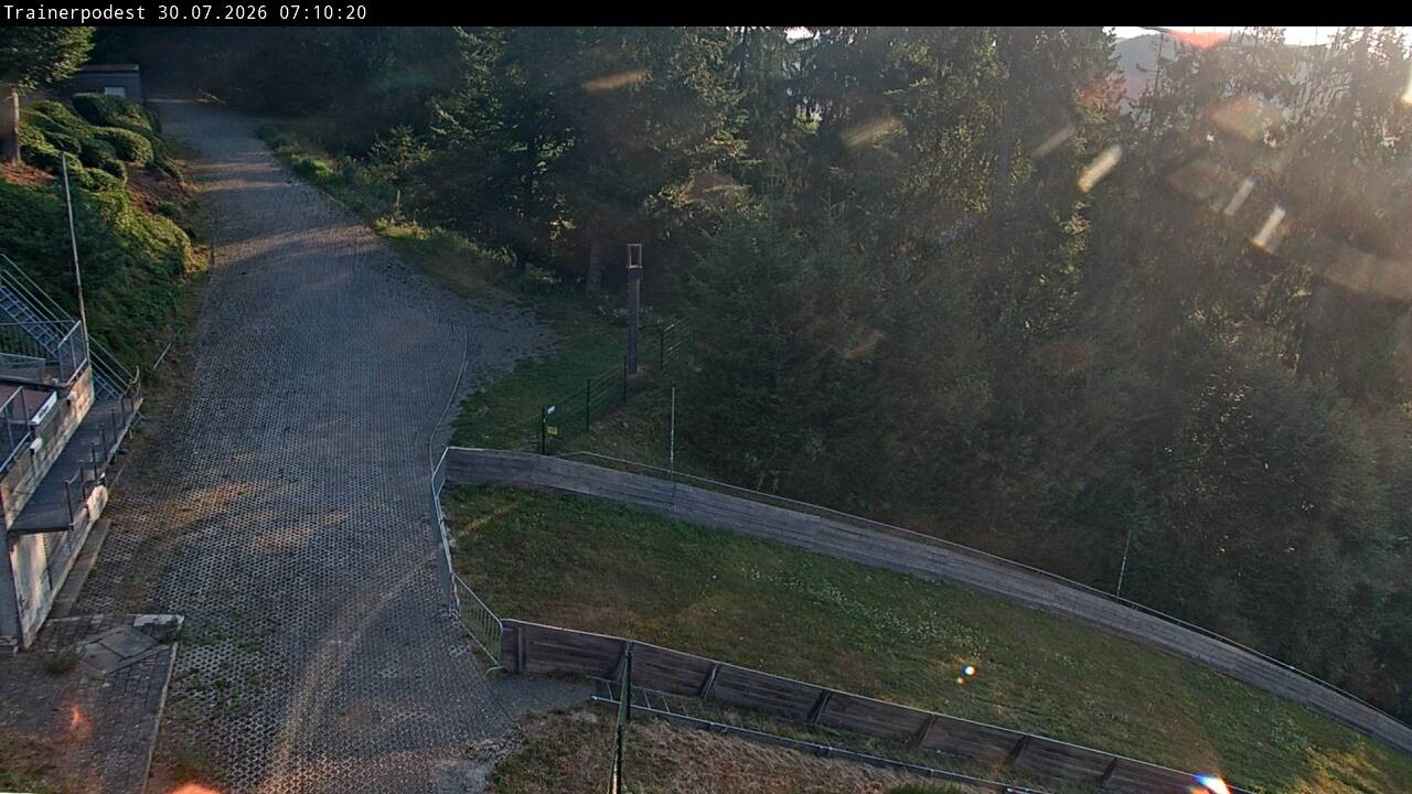 Archiv Foto Webcam Willingen: Blick Schanzentisch der Skisprungschanze