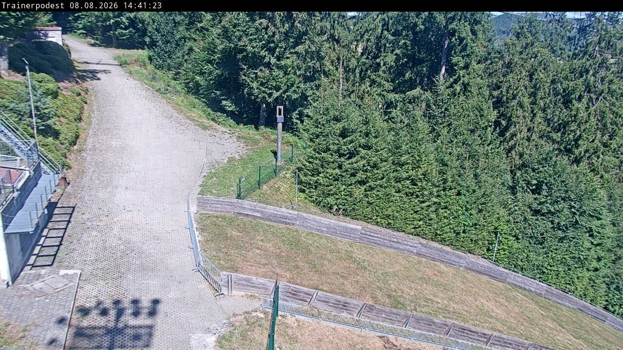 Archiv Foto Webcam Willingen: Blick Schanzentisch der Skisprungschanze