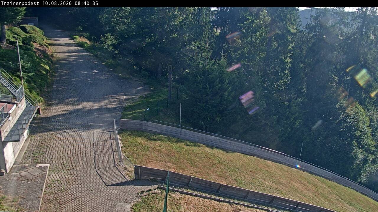 Archiv Foto Webcam Willingen: Blick Schanzentisch der Skisprungschanze
